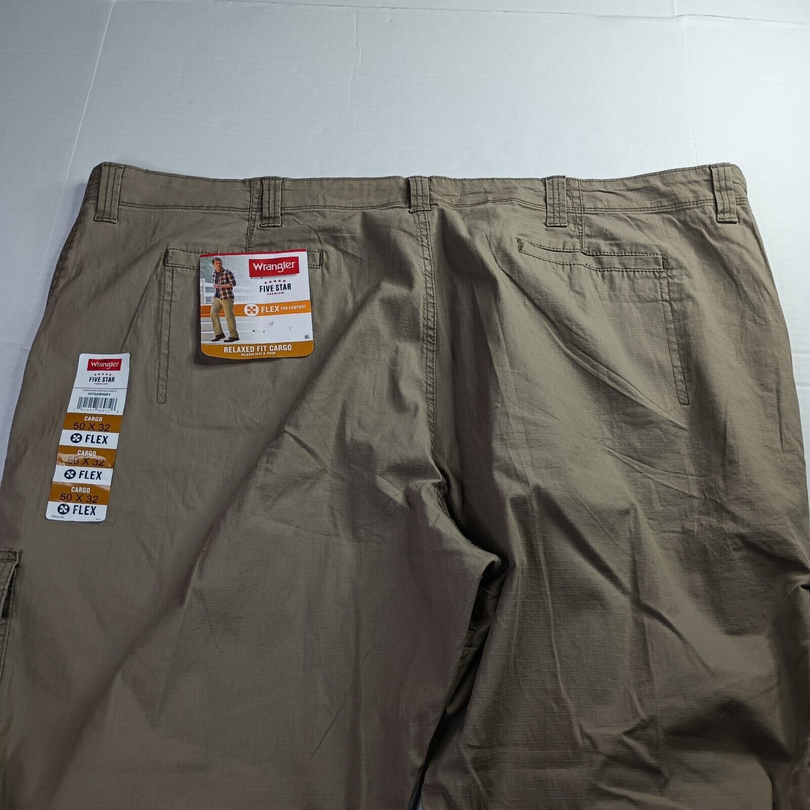 Wrangler Wrangler Cargo Pants Relaxed Fit Size 50x32 Beige Size US 44 / EU 60 - 7 Thumbnail