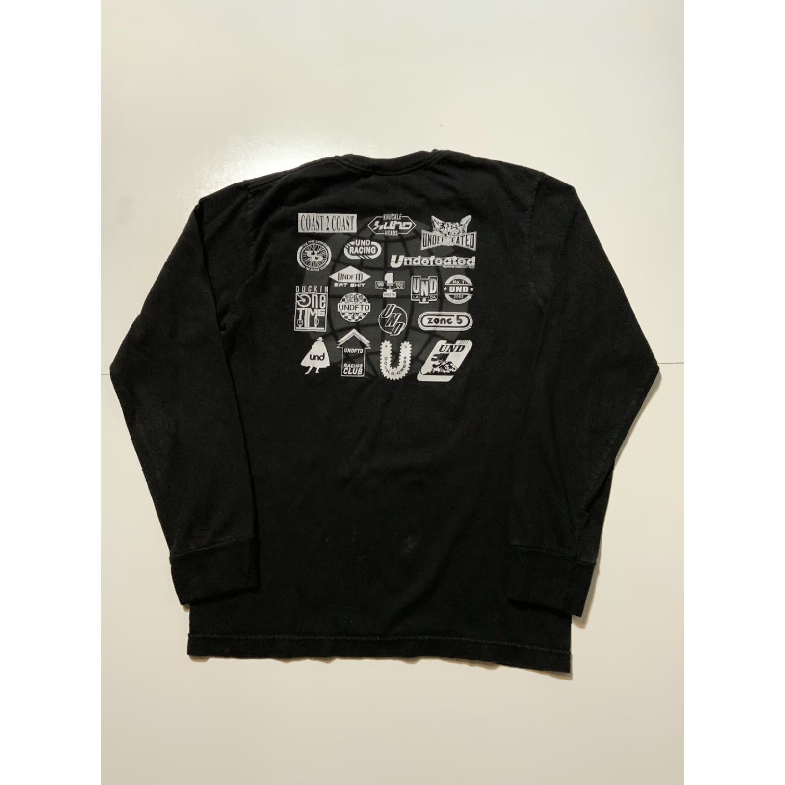 Undefeated UNDFTD Undefeated Racing Club Globe Black L/S Crewneck Graphic T-Shirt Sz. S Mens Shirt Size US S / EU 44-46 / 1 - 2 Thumbnail