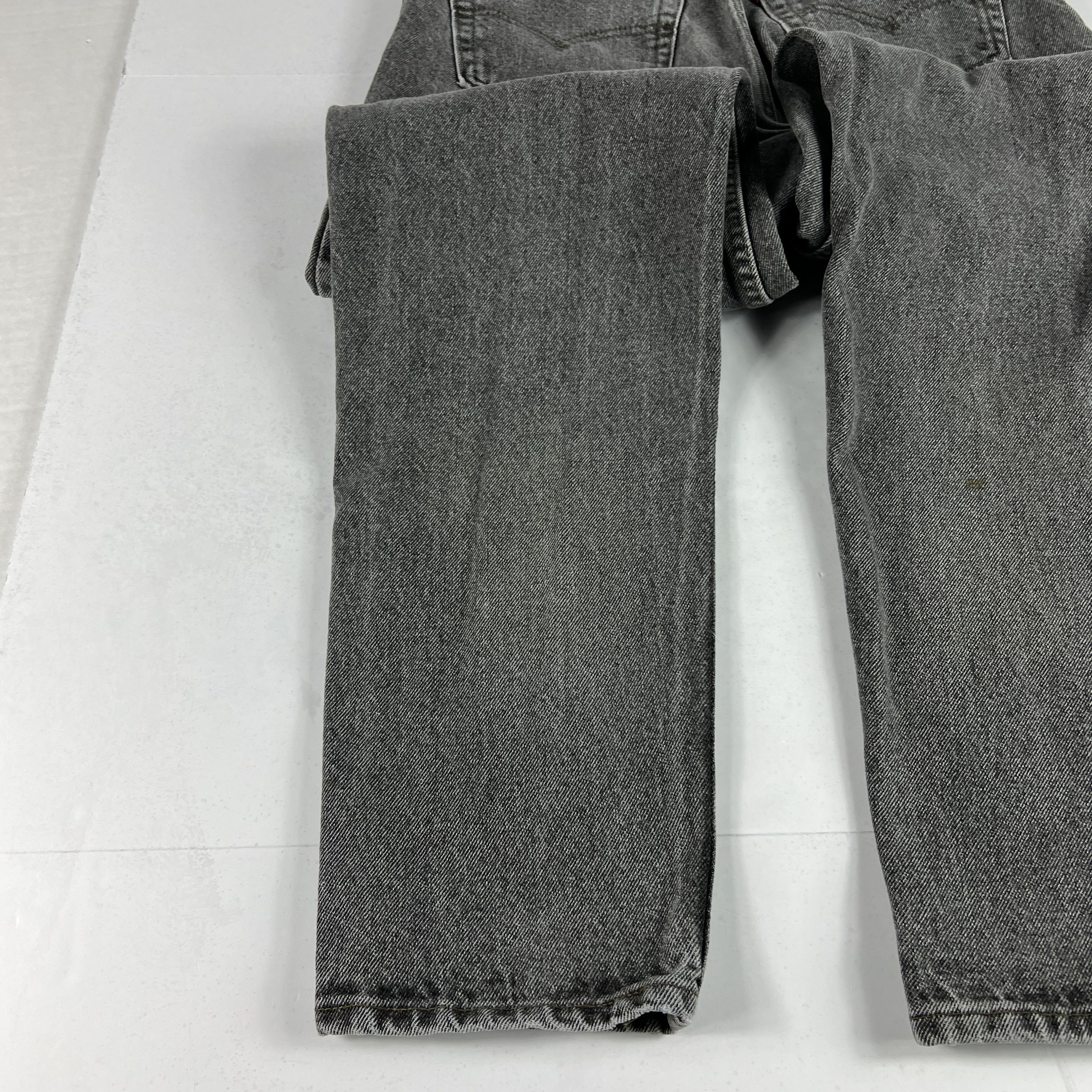 Levi's × Vintage VTG 80s Levi's Jean 550 Relaxed Black Faded Thrashed Denim Size US 30 / EU 46 - 20 Thumbnail