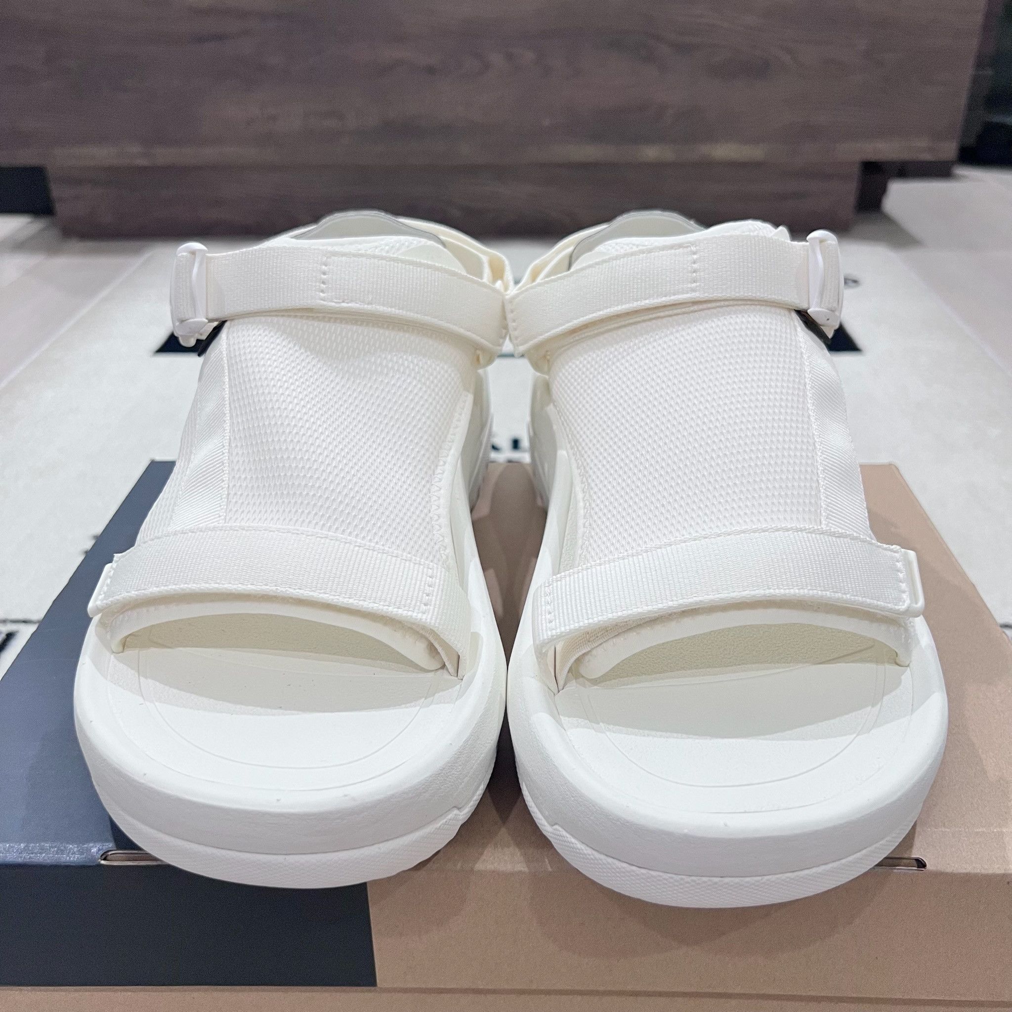 Teva Teva Hurricane XLT Ampsole Volt Wedge Sandal - White Size US 11 / EU 44 - 2 Thumbnail