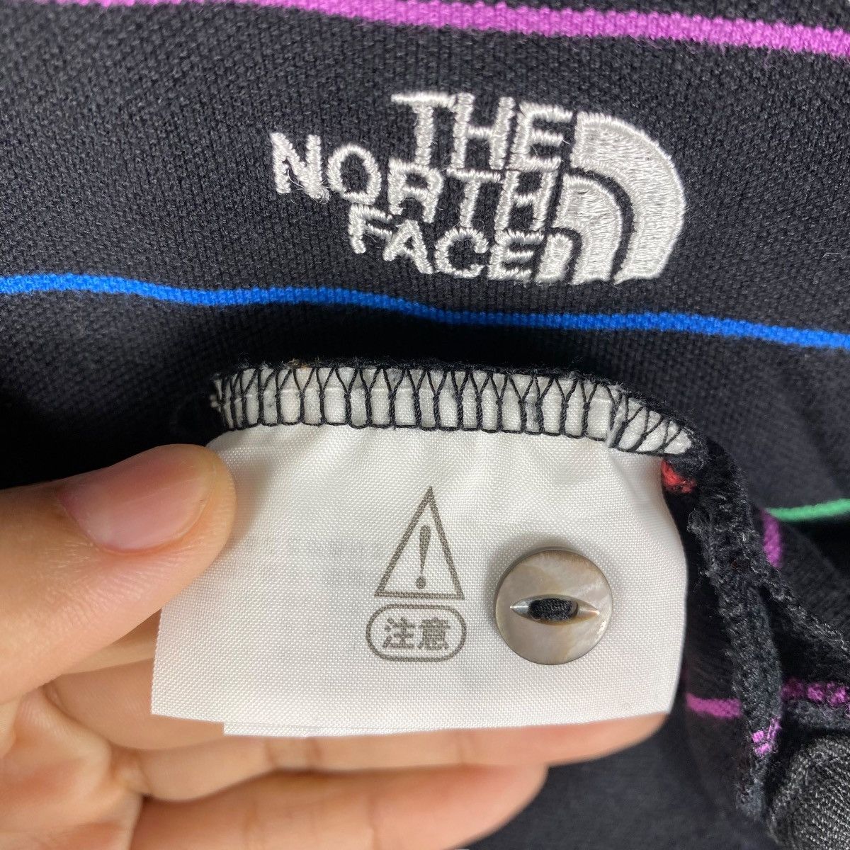 The North Face Vintage THE NORTH FACE Colourful Striped Women Polo Shirt Size US M / EU 48-50 / 2 - 6 Thumbnail