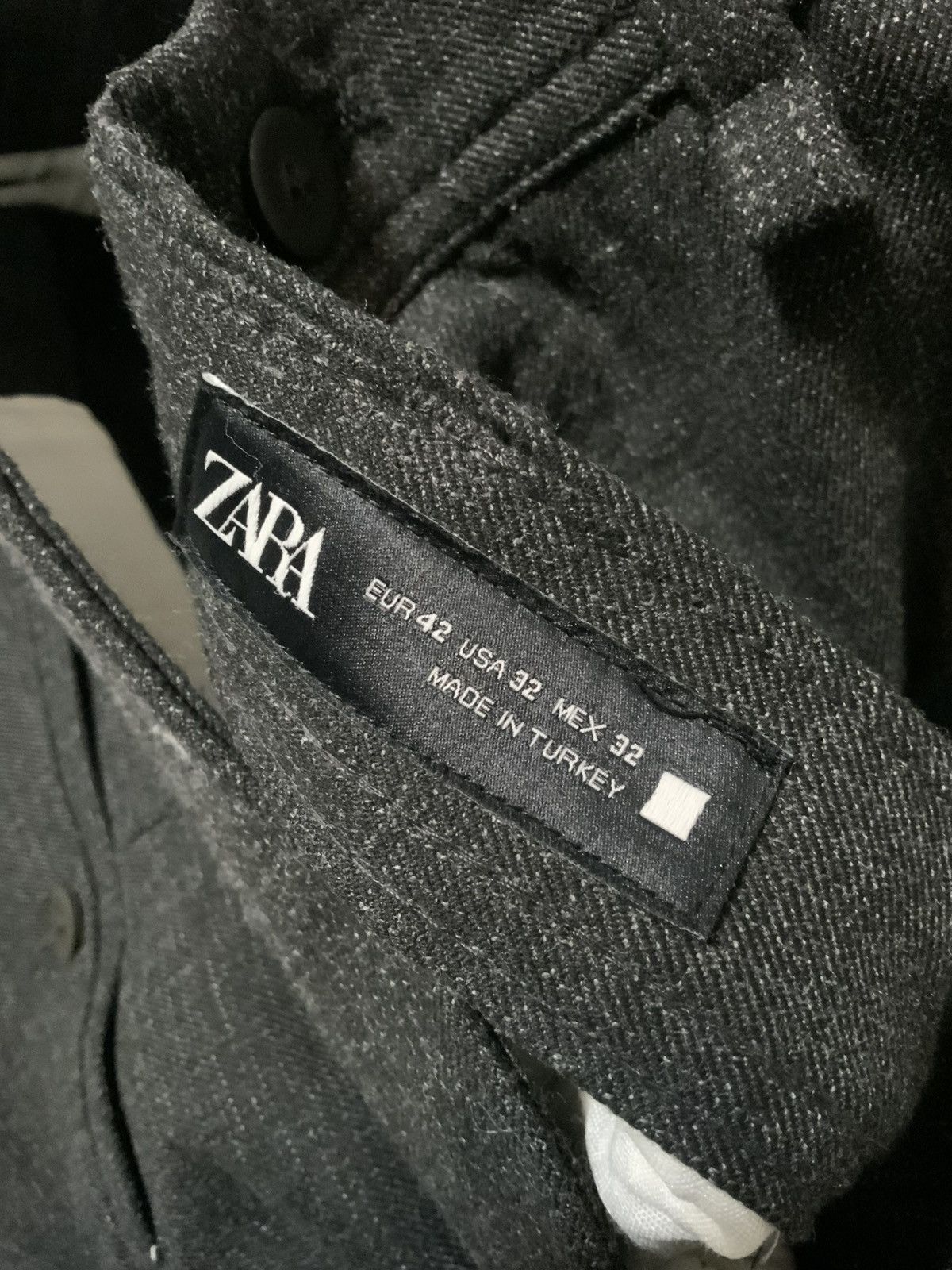 Zara Zara Man Charcoal Stretch Polyester Flat Front Trouser Pants Size US 32 / EU 48 - 4 Thumbnail