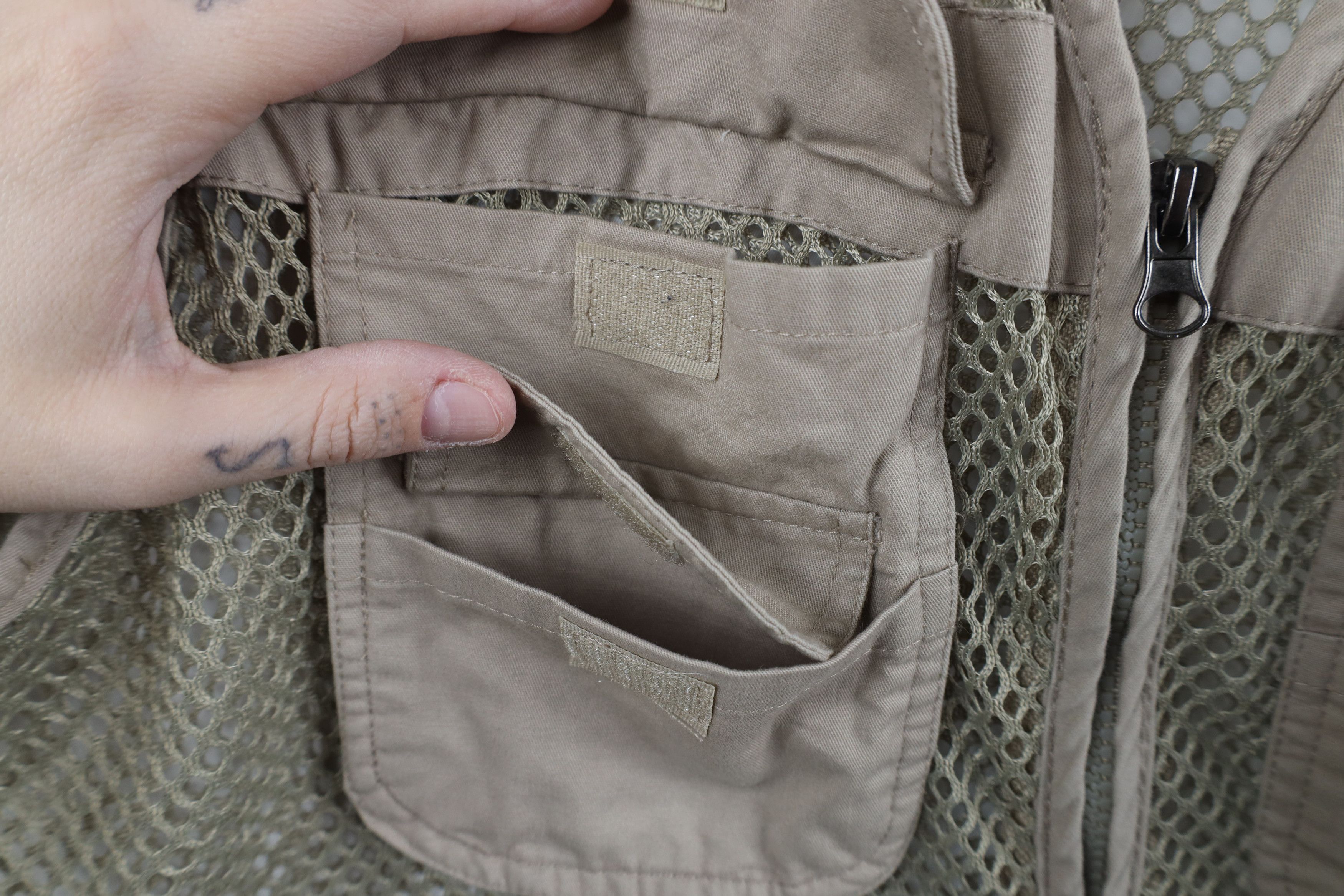 Vintage Vintage 90s Streetwear Fly Fishing Vest Jacket Beige Size US XXL / EU 58 / 5 - 8 Thumbnail