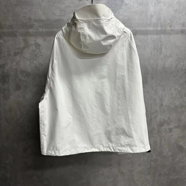 Givenchy Givenchy Size50 White Windbreaker, a model sold for 17932 Size US M / EU 48-50 / 2 - 2 Thumbnail