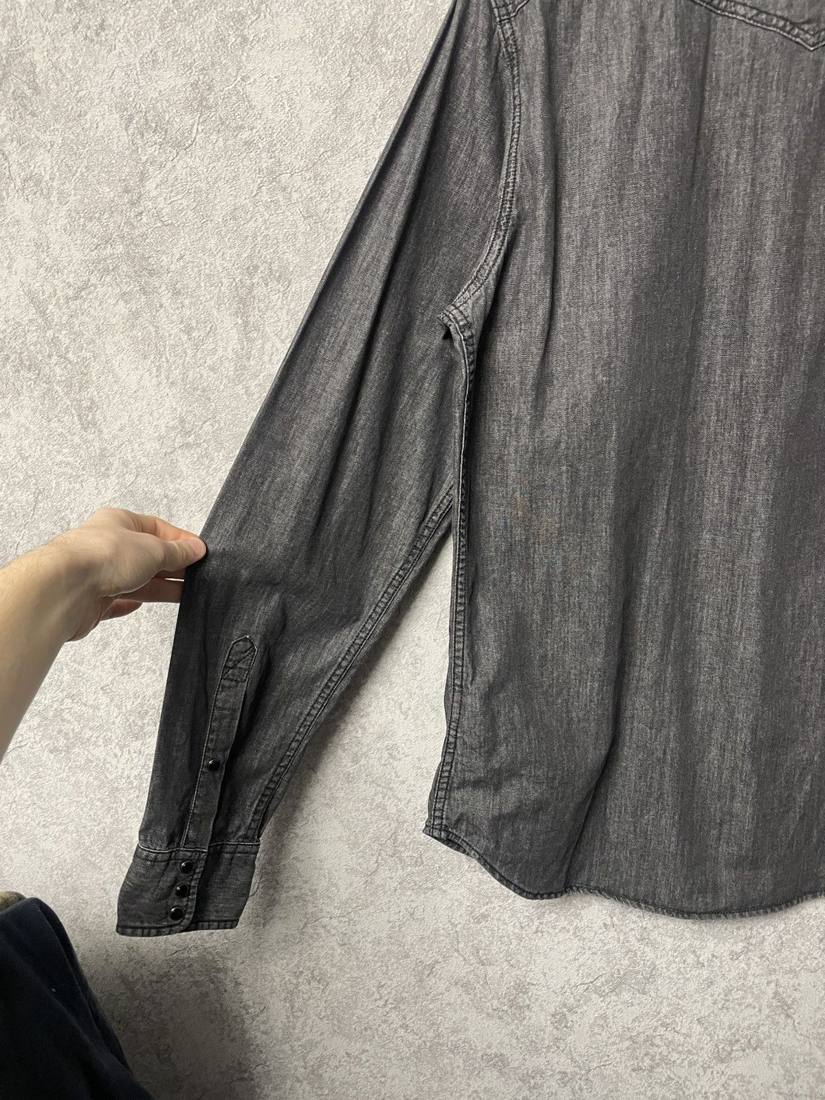 Diesel Vintage Diesel Black Jeans Long Sleeve Snap Button Shirt Size US L / EU 52-54 / 3 - 17 Thumbnail