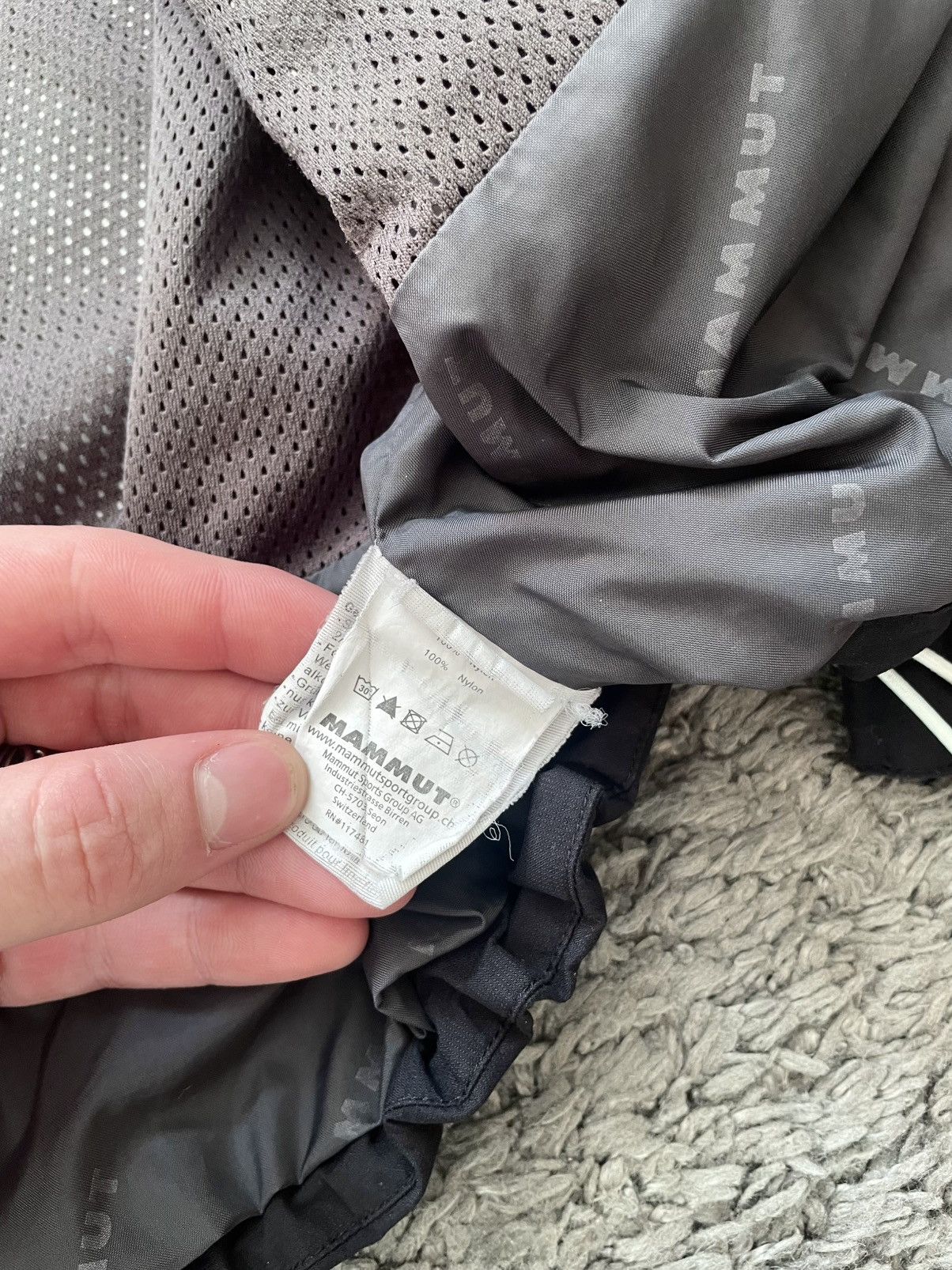 Mammut Mammut Light Jacket Gorpcore Outdoor Logo Streetwear Rare Size US M / EU 48-50 / 2 - 18 Thumbnail