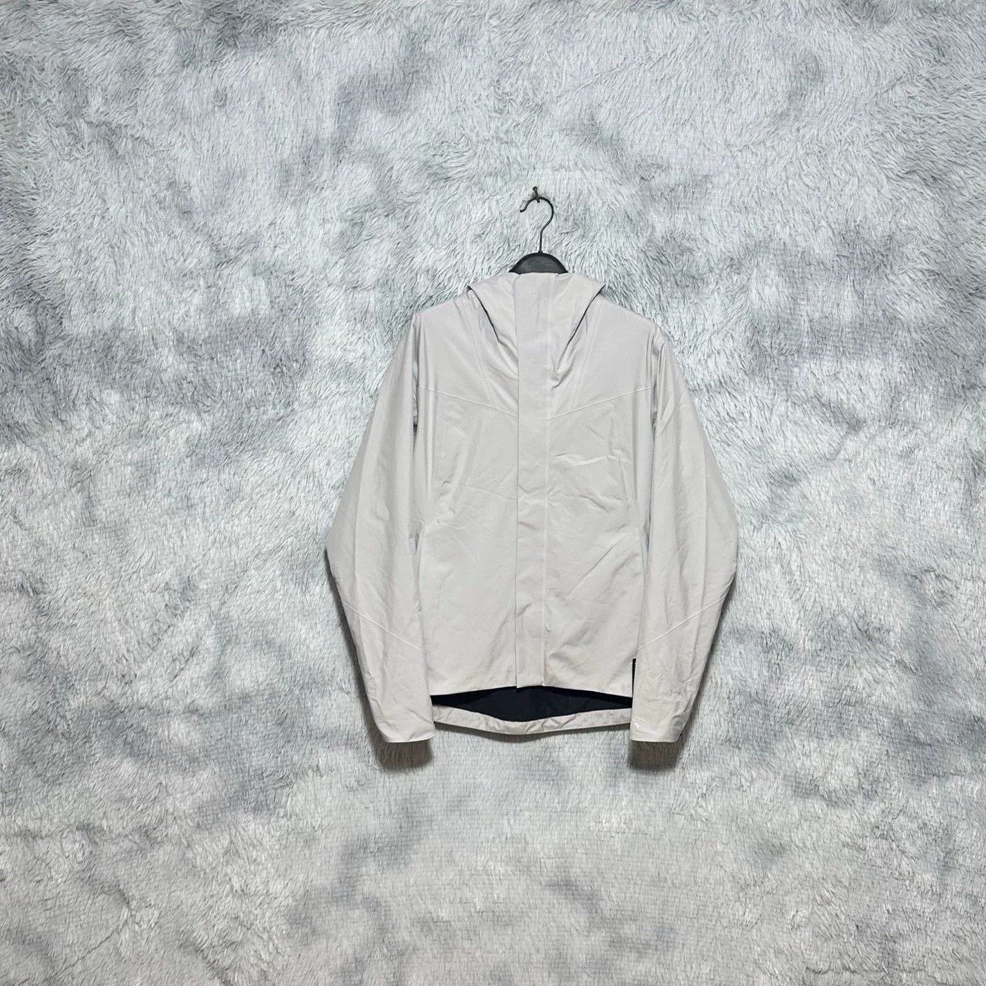 Arc'teryx Arcteryx Solano Hoody Softshell Jacket Size US M / EU 48-50 / 2 - 1 Thumbnail