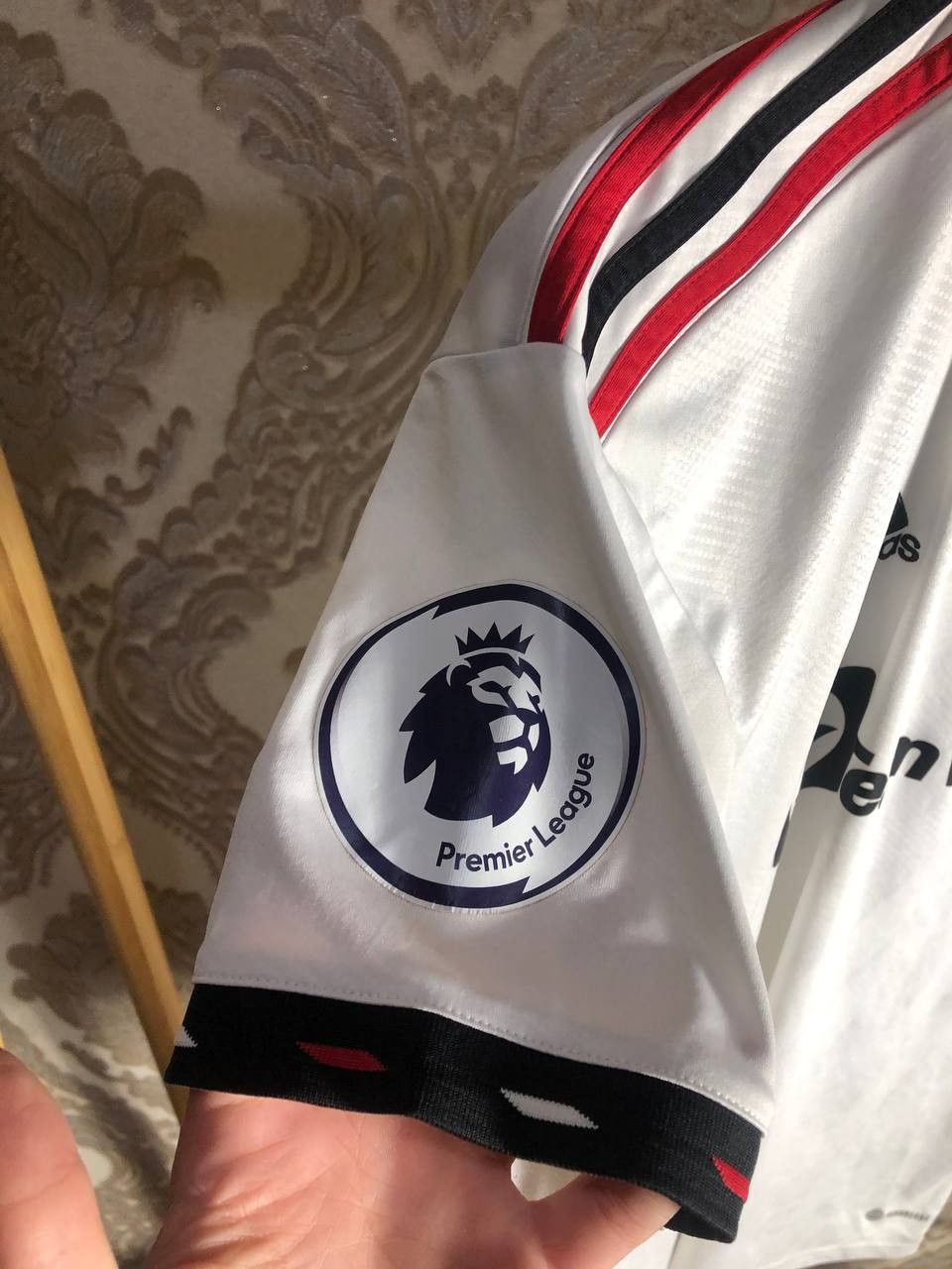 Adidas Vintage Adidas FC Manchester United England Soccer Jersey Size US M / EU 48-50 / 2 - 8 Thumbnail
