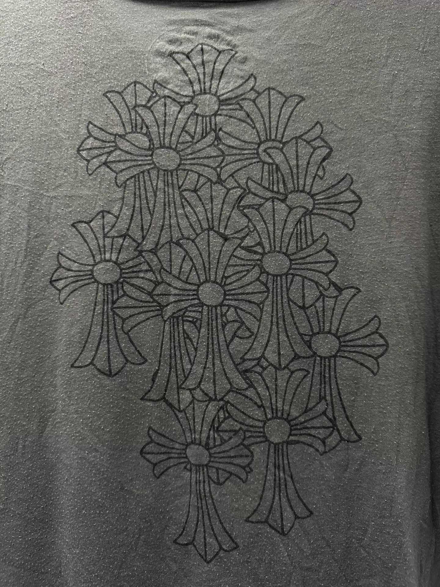 Chrome Hearts Chrome Hearts Vintage Charcoal Gray Dagger Phantom Cross V-Neck Short Sleeve XXL Unisex Size US XXL / EU 58 / 5 - 5 Thumbnail