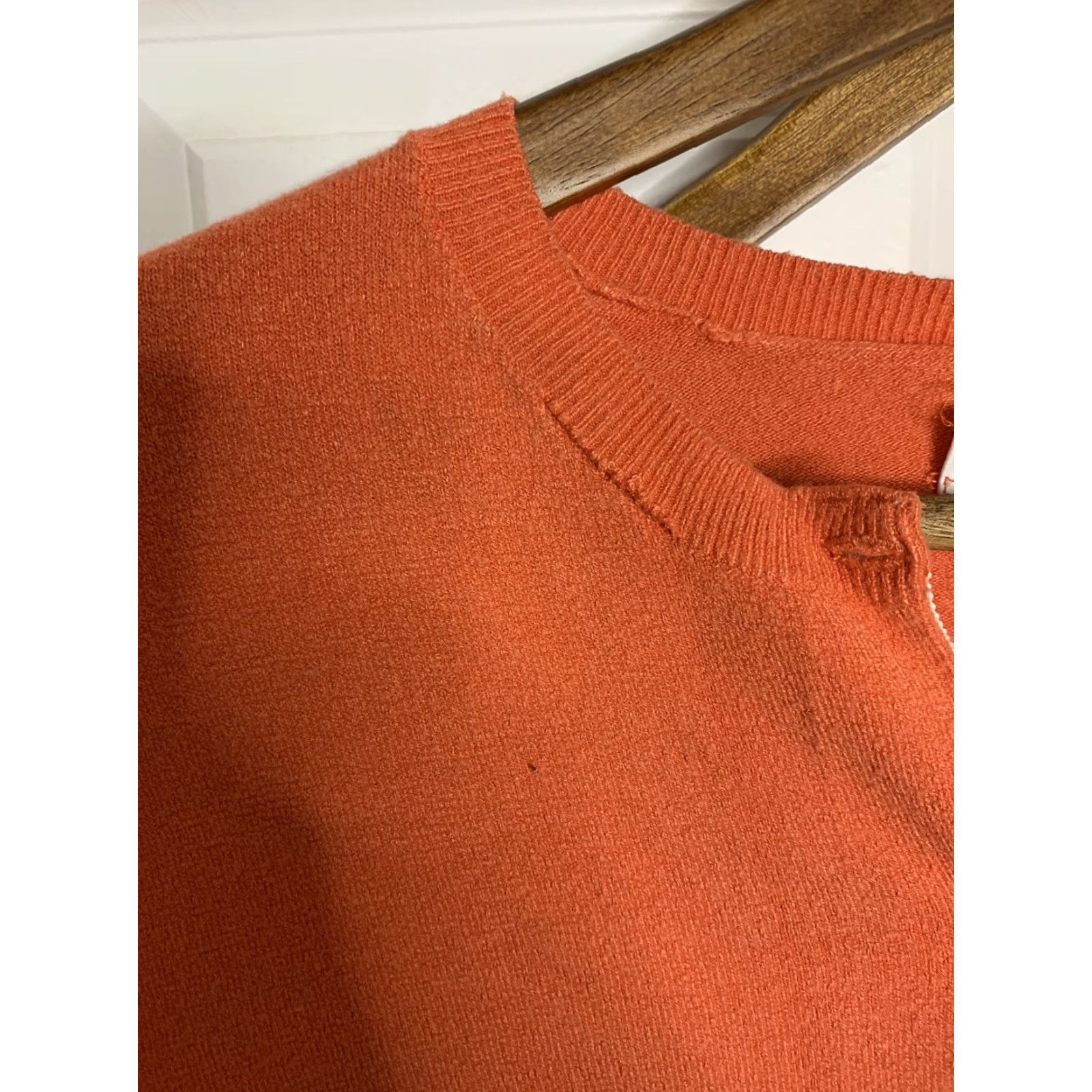 Tommy Hilfiger VINTAGE Tommy Hilfiger Golf Womens Cardigan Orange Long Sleeve L Pearl Button Mens? Girls? Wait. Size L / US 10 / IT 46 - 4 Thumbnail