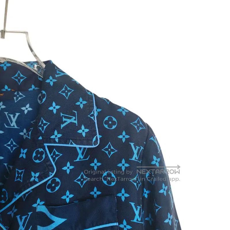 Louis Vuitton Louis Vuitton Blue Silk Blend Women’s Shirt . Size M / US 6-8 / IT 42-44 - 3 Thumbnail