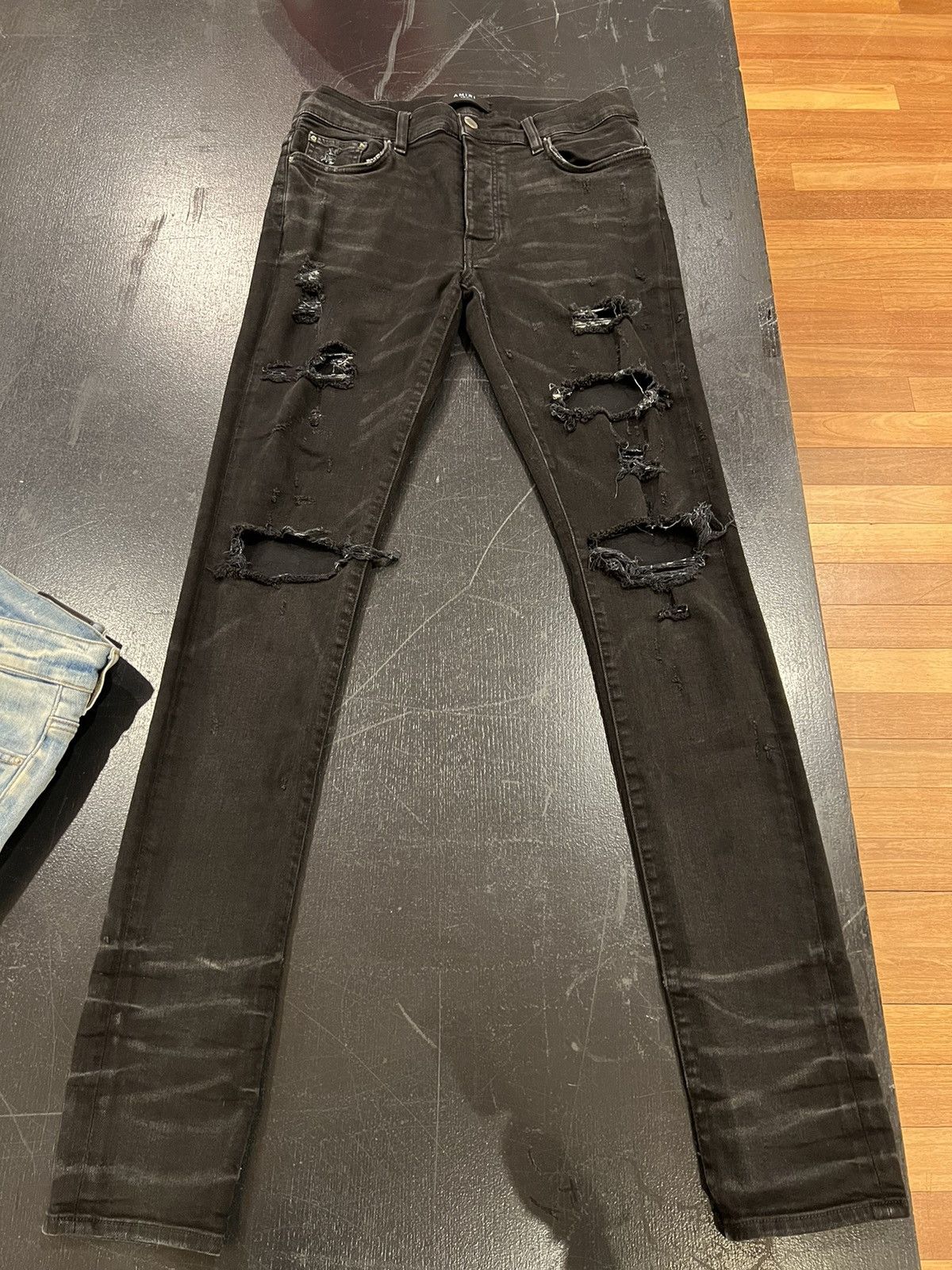 Image of Amiri Thrasher Denim Jeans Black, Men's (Size 31)