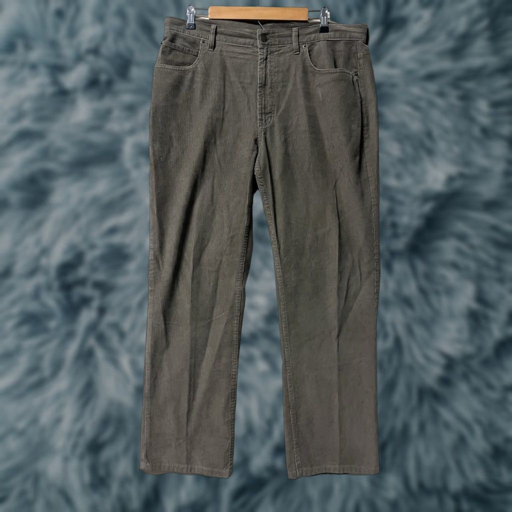 Jos. A. Bank Jos. A. Bank Corduroy Pants Regular Men 36x29 Brown VIP Take It Easy Flat Front Straight Leg Corduroy Preppy Classic Easy Care Size US 36 / EU 52 - 1 Thumbnail