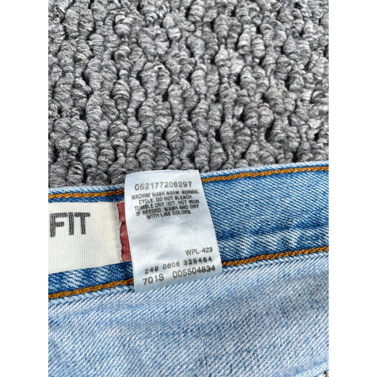 Levi's VINTAGE Levi's Jeans 42 x 30 Blue Denim Light Relaxed 550 Tapered Fit Men’s 90s Grunge Classic Hipster Retro Denim Pants Jeans Size US 42 / EU 58 - 5 Thumbnail