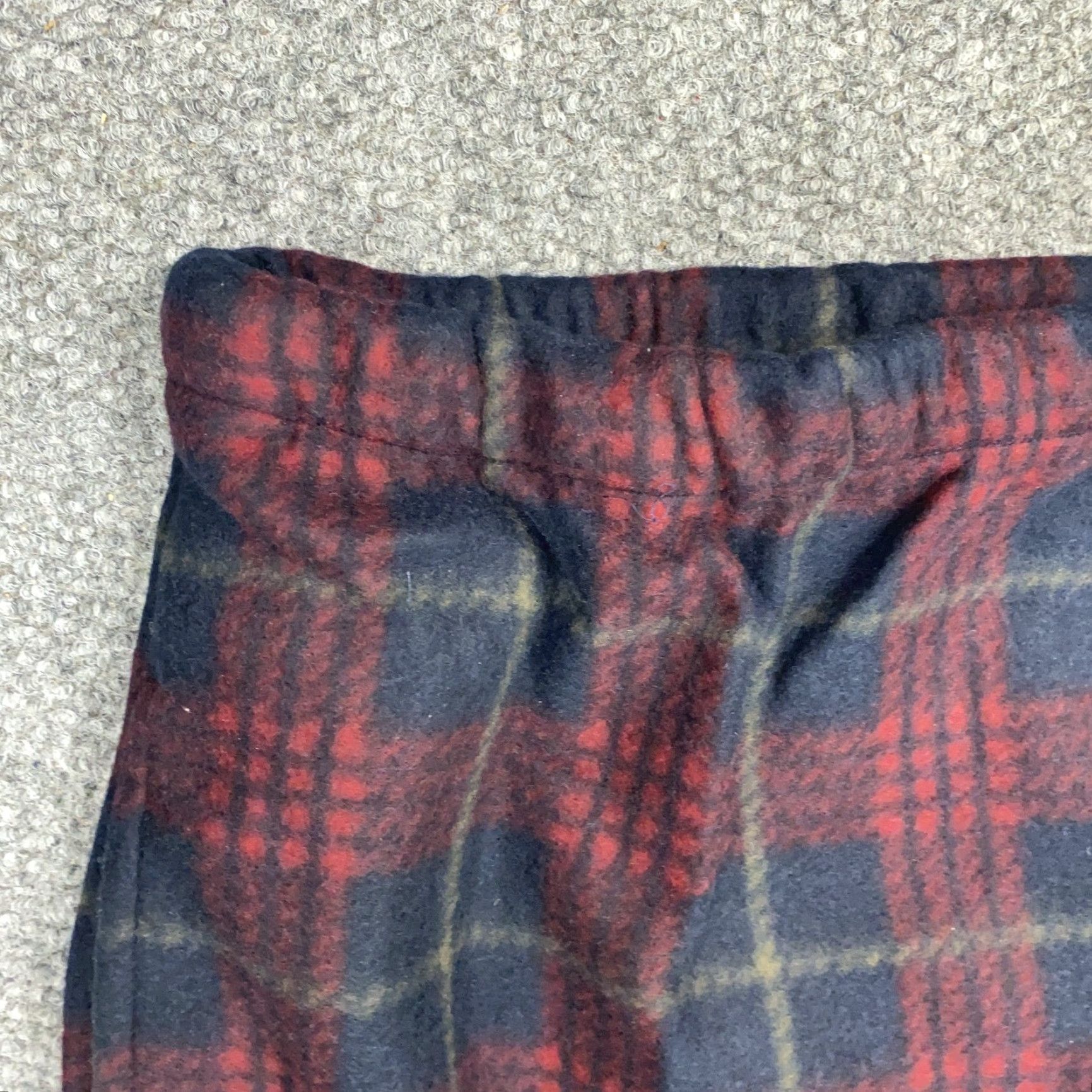 Vintage VINTAGE St Johns Bay Pullover Mens Large Red Plaid Heavyweight Fleece 1/4 Zip Outdoors Shirt Mens Large Red Plaid Heavyweight Fleece Outdoors Size US L / EU 52-54 / 3 - 5 Thumbnail