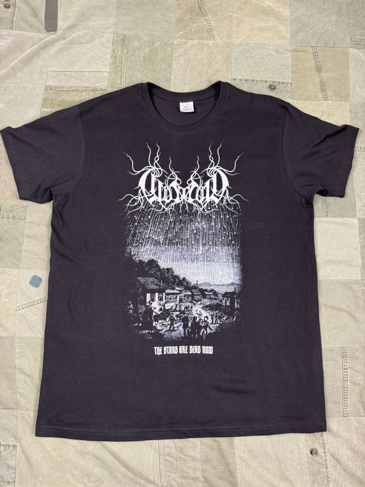 Band Tees Cold World “The Stars Are Dead Now” Tee Size US XL / EU 56 / 4 - 1 Thumbnail