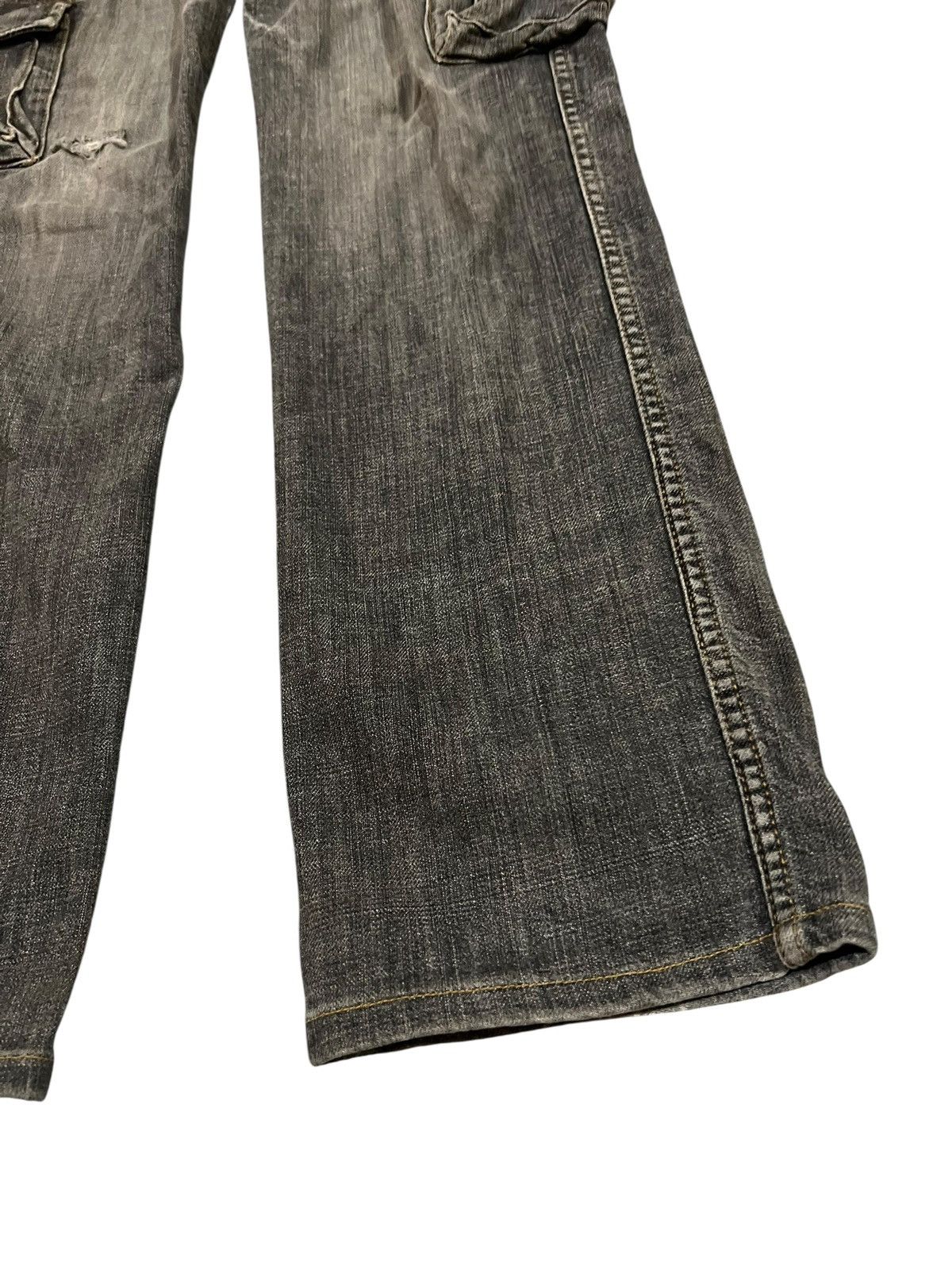 Japanese Brand Vintage Japanese Brand Global Work Bondage Distress Jean Size US 30 / EU 46 - 11 Thumbnail