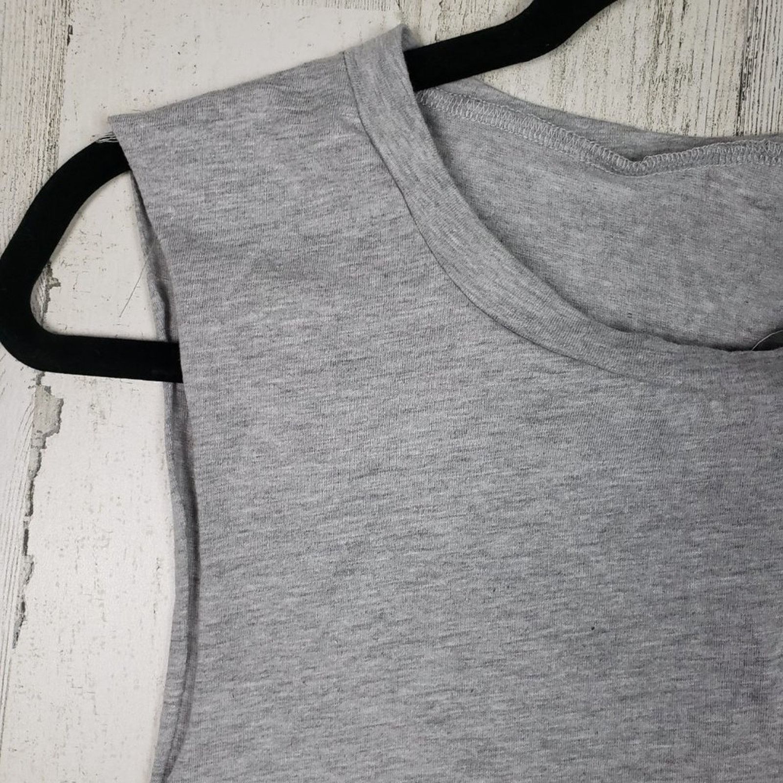 Other NWOT Over The Limit Apparel Gray Sleeveless Muscle Shirt Size M / US 6-8 / IT 42-44 - 3 Thumbnail