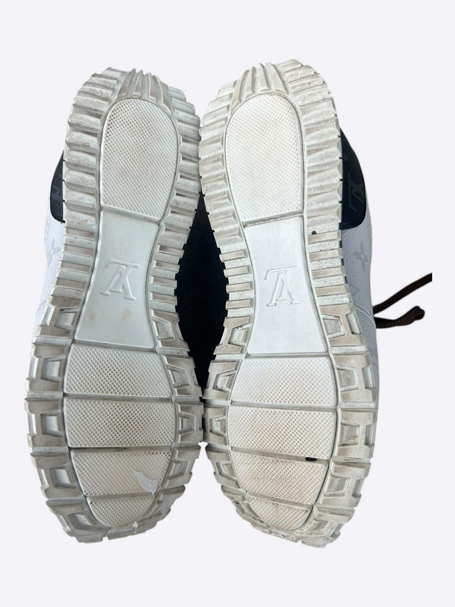 Louis Vuitton Louis Vuitton Multicolor Monogram Run Away Sneaker Size US 7 / EU 40 - 7 Thumbnail