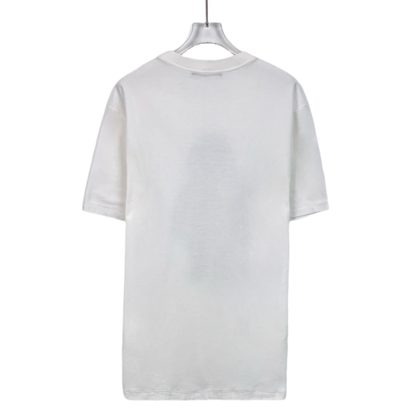 Louis Vuitton Louis Vuitton White Astronaut Graphic T-Shirt Mens L Cotton Size US L / EU 52-54 / 3 - 2 Thumbnail
