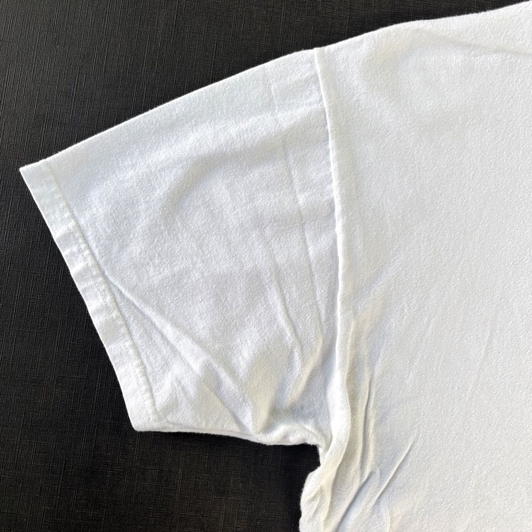 Hanes VINTAGE Hanes T-Shirt Men XL White 90s Graphic Print Claritin Pharmacy Most Trusted Profession Medicine 90s Mens XXL Size US XL / EU 56 / 4 - 7 Thumbnail