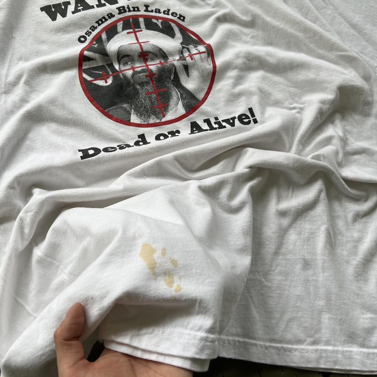 Vintage Vintage Osama Bin Laden WANTED dead or alive t shirt Size US XL / EU 56 / 4 - 6 Thumbnail