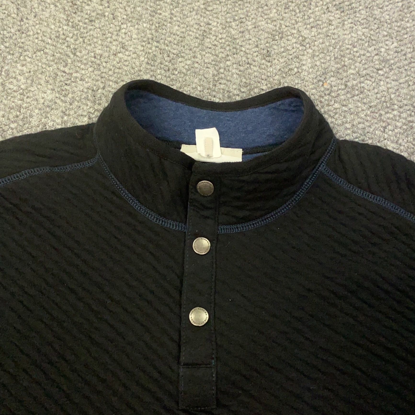 Tommy Bahama Tommy Bahama Reversible Sweater Mens Large Blue Embroidered Pullover 1/4 Snap Mock Neck Casual Travel Hiking Nature Outdoor Knit Pullover Mens L Blue Size US L / EU 52-54 / 3 - 2 Thumbnail