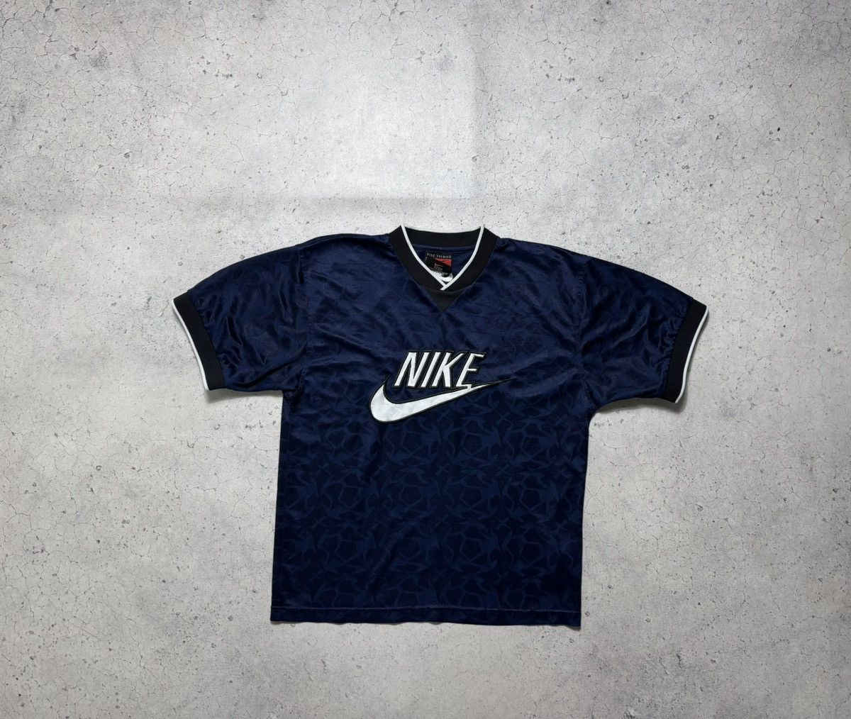 Nike Nike Vintage 90’s Big Logo Swoosh Jersey Shirt Size M Size US M / EU 48-50 / 2 - 1 Thumbnail