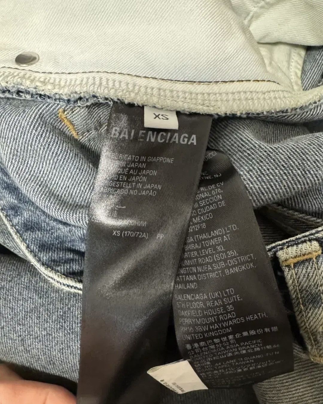 Balenciaga Balenciaga Summer Mud Show Destroyed Denim Baggy Jean Size US 31 - 3 Thumbnail