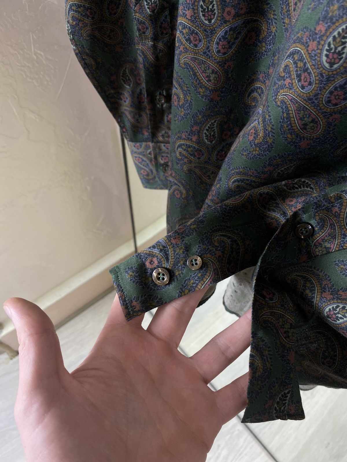 Etro Etro Vintage Style Green/Purple Paisley Cotton Shirt 43 Size US XL / EU 56 / 4 - 4 Thumbnail