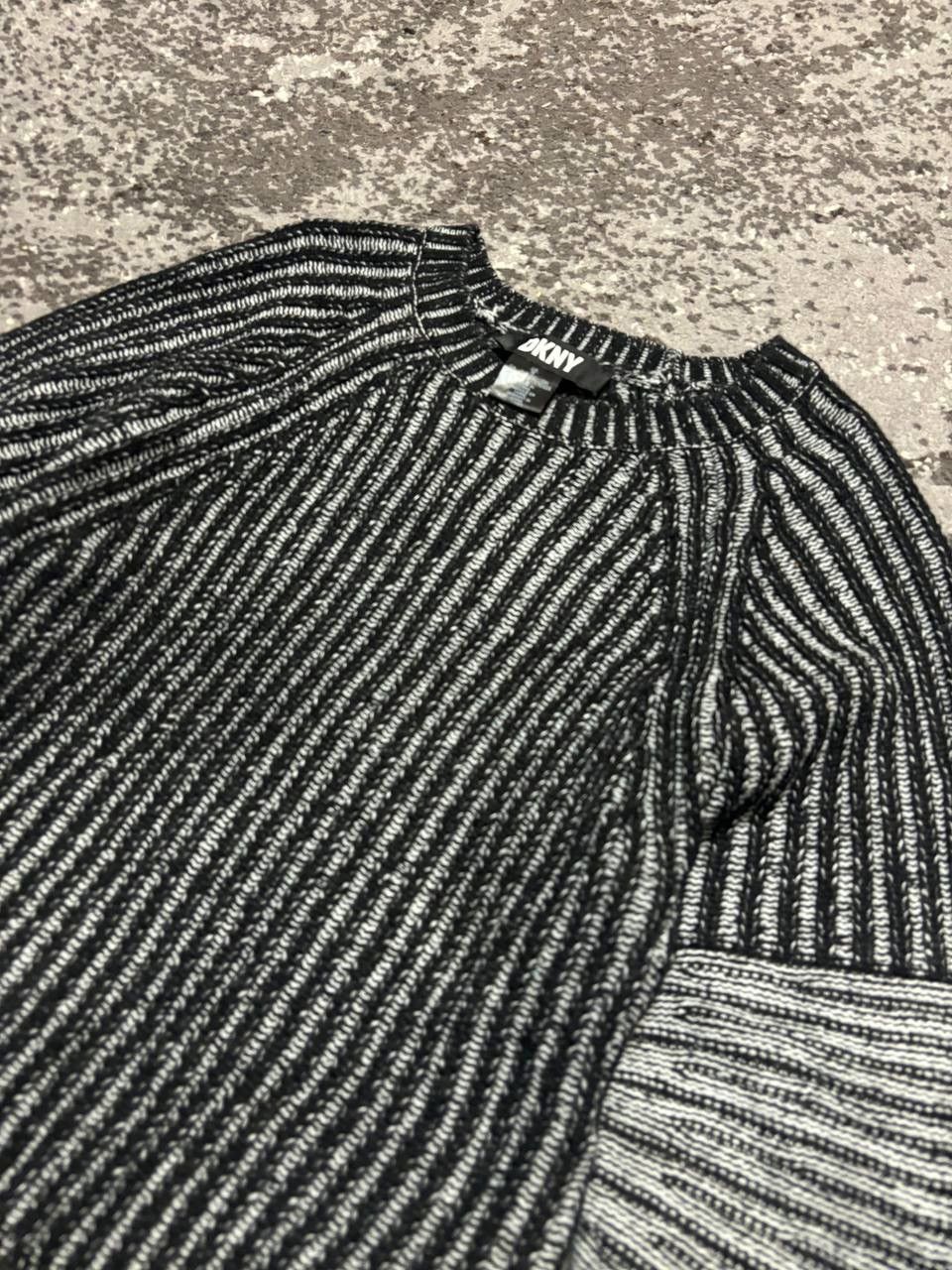 DKNY × Japanese Brand DKNY New York Y2K Knitted Crew Neck Sweaters Size US M / EU 48-50 / 2 - 2 Thumbnail