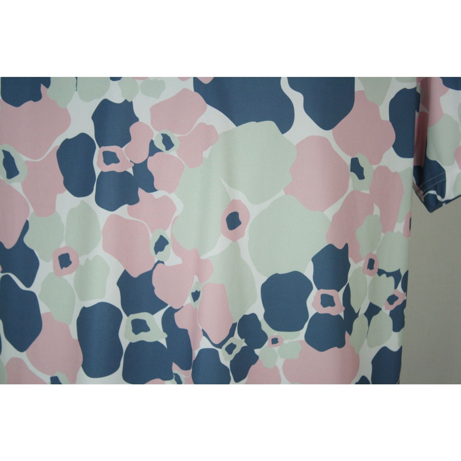 Golf le Fleur Swannies Golf Polo Shirt Performance Stretch Pink Blue Camo Size US XL / EU 56 / 4 - 3 Thumbnail