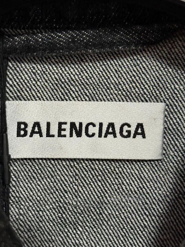 Balenciaga Balenciaga Gray Tie-Dye Denim Jacket. Size US XS / EU 42 / 0 - 4 Thumbnail