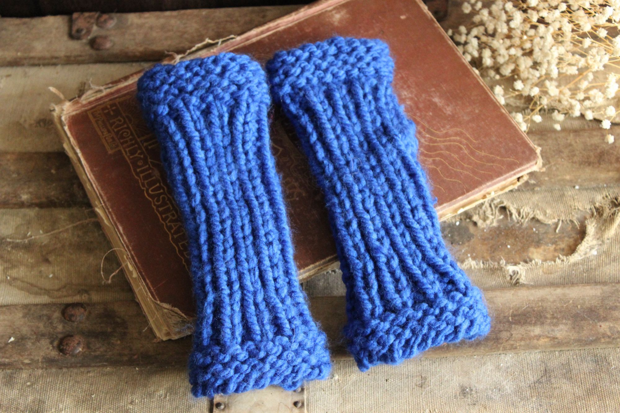 Handmade Hand Knit Fingerless Gloves, Armwarmers in Blue Yarn, Womens Size ONE SIZE - 8 Thumbnail