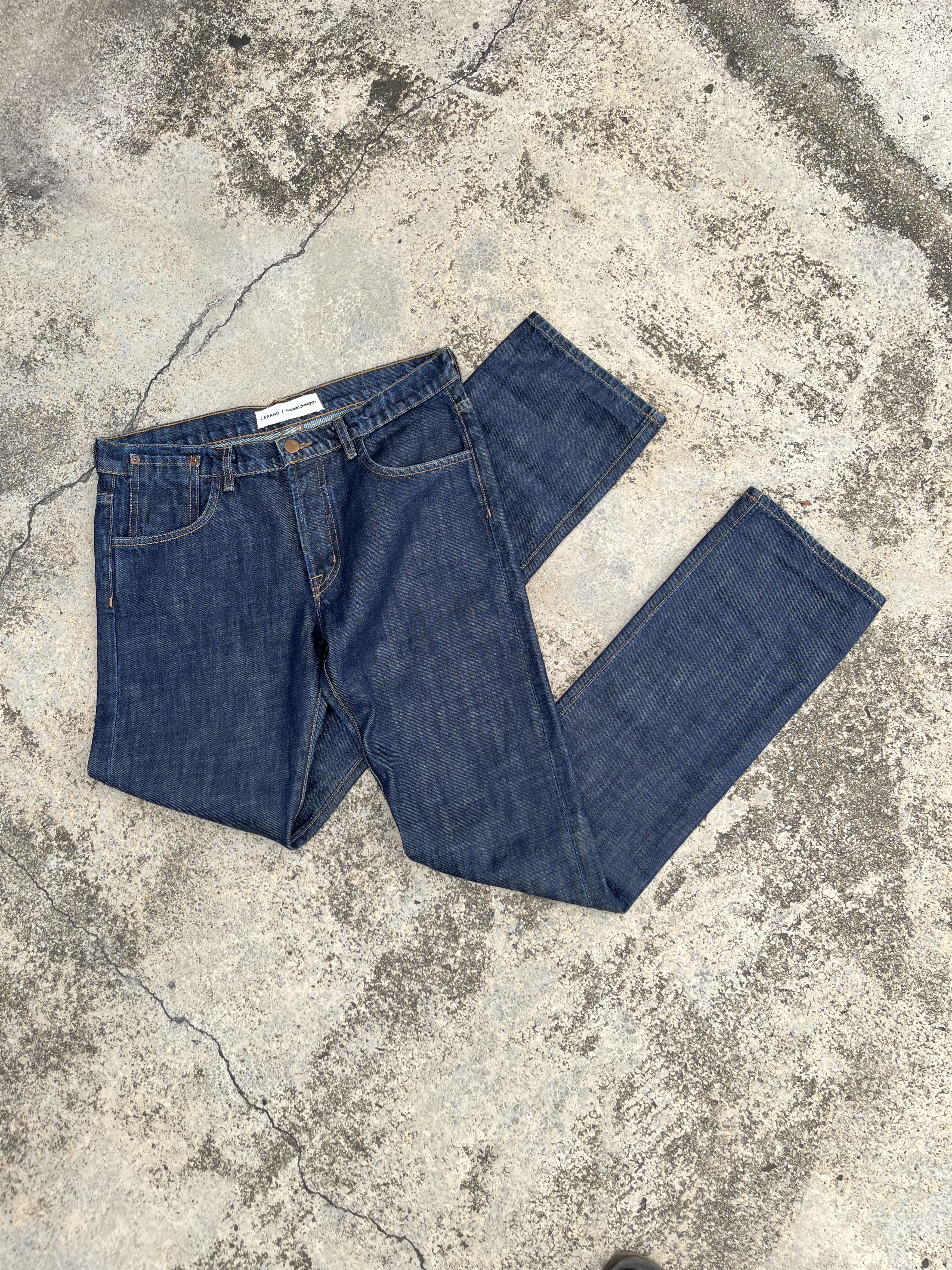 Hussein Chalayan's Spring/Summer 2003 Tyvek Denim collection.