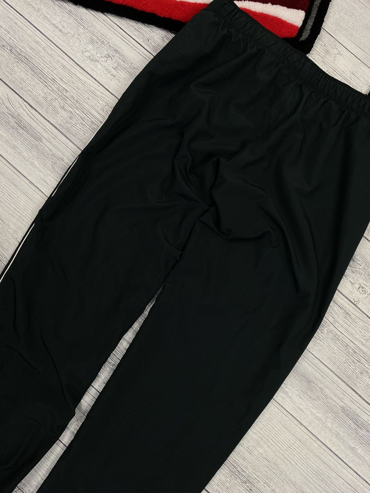 Nike Nike Vintage Nylon Pants Swoosh Drill Y2K Size M Size US 32 / EU 48 - 10 Thumbnail