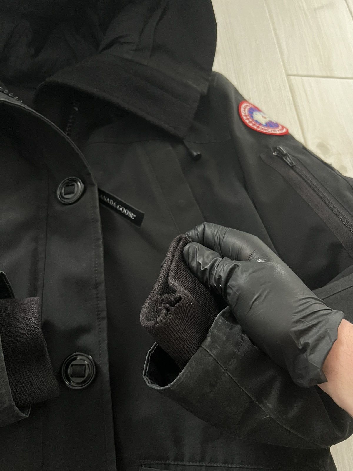 Canada Goose Canada Goose Jacket Puffer Vintage Small Black Size S / US 4 / IT 40 - 10 Thumbnail