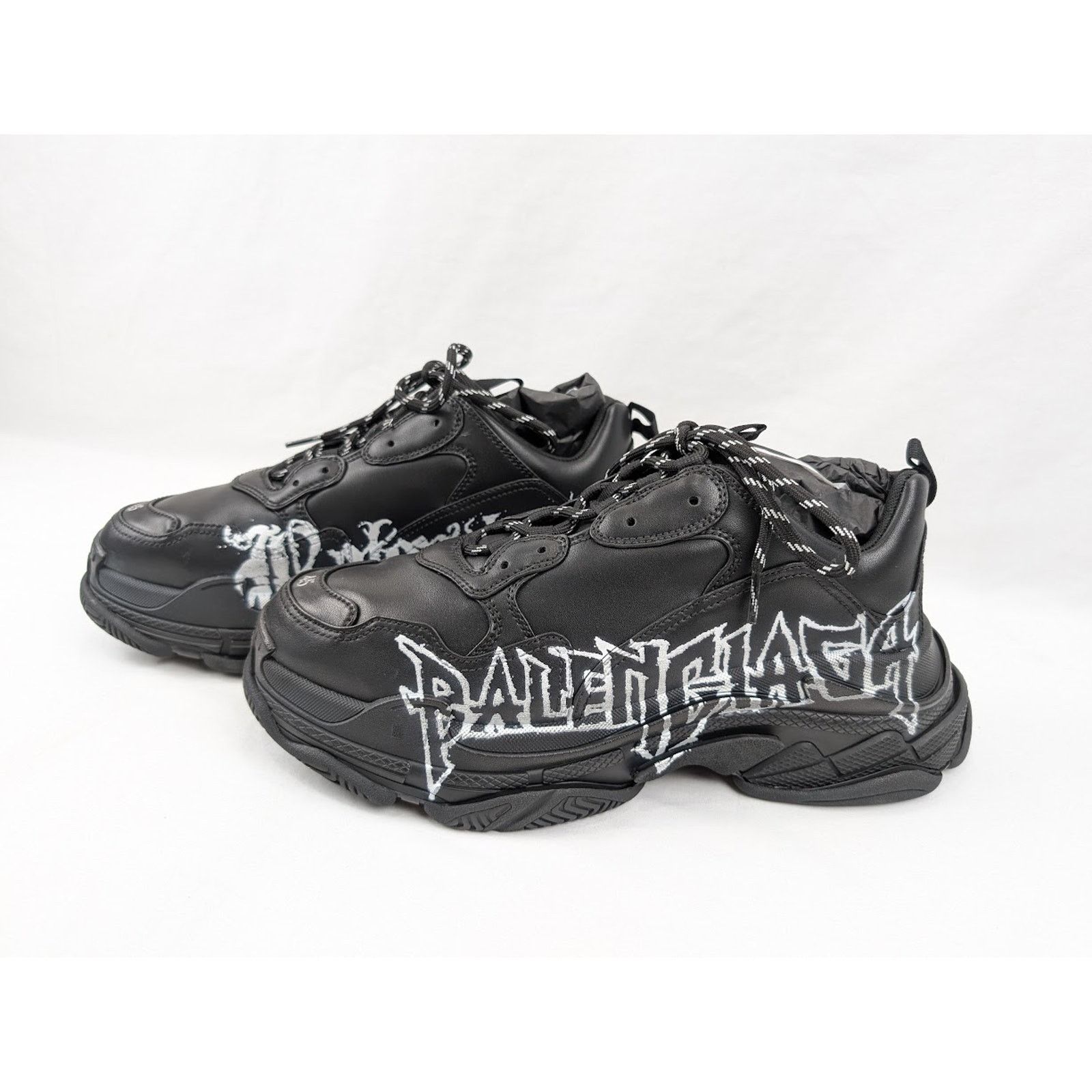 Balenciaga o1rshd1 Q:2 / Leather Triple S Sneakers in Black/White Size US 11 / EU 44 - 16 Thumbnail