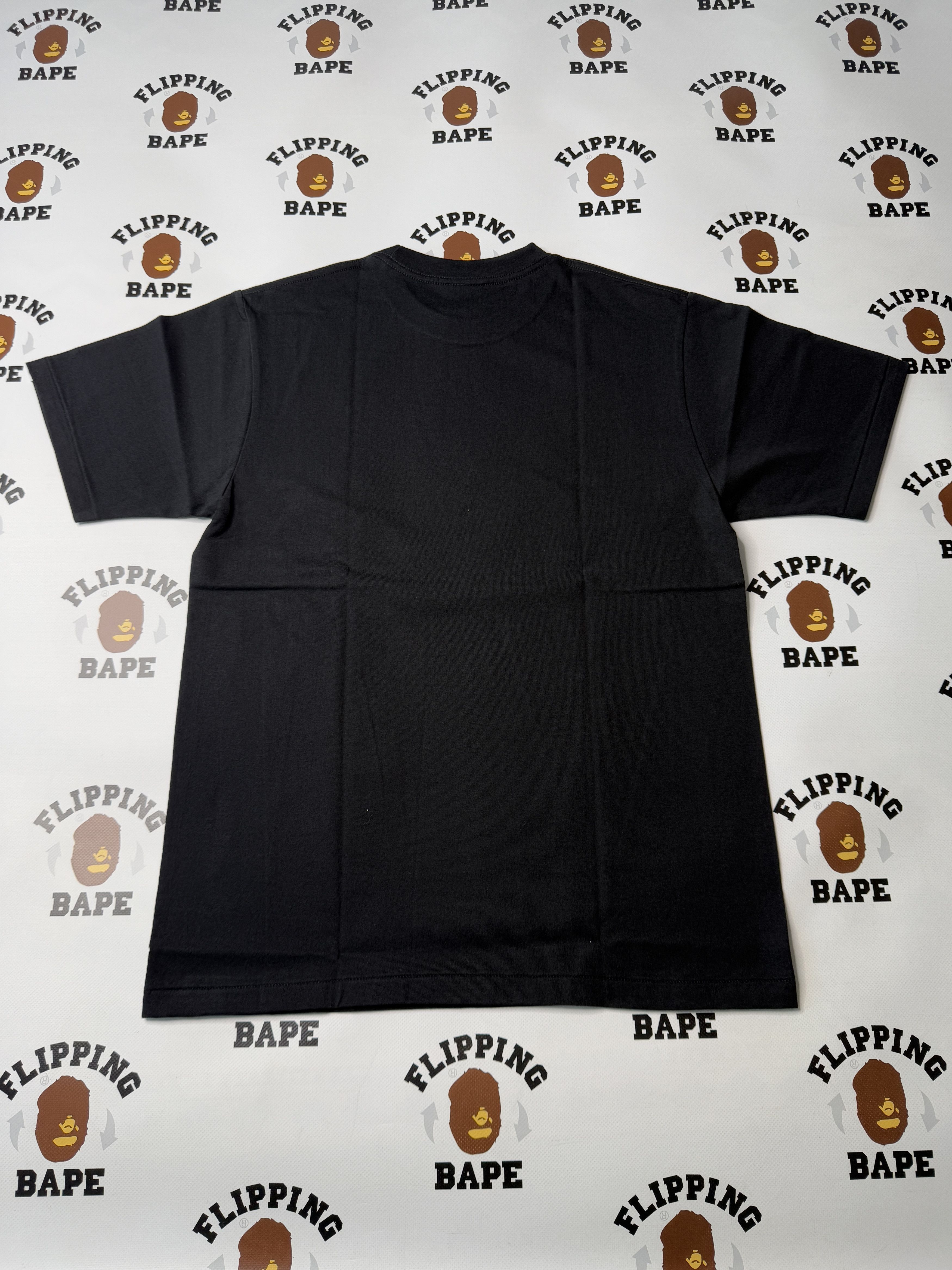 Bape BAPE BABY MILO X SANRIO CHARACTERS - TEE #1 (GINZA STORE) Size US M / EU 48-50 / 2 - 2 Thumbnail