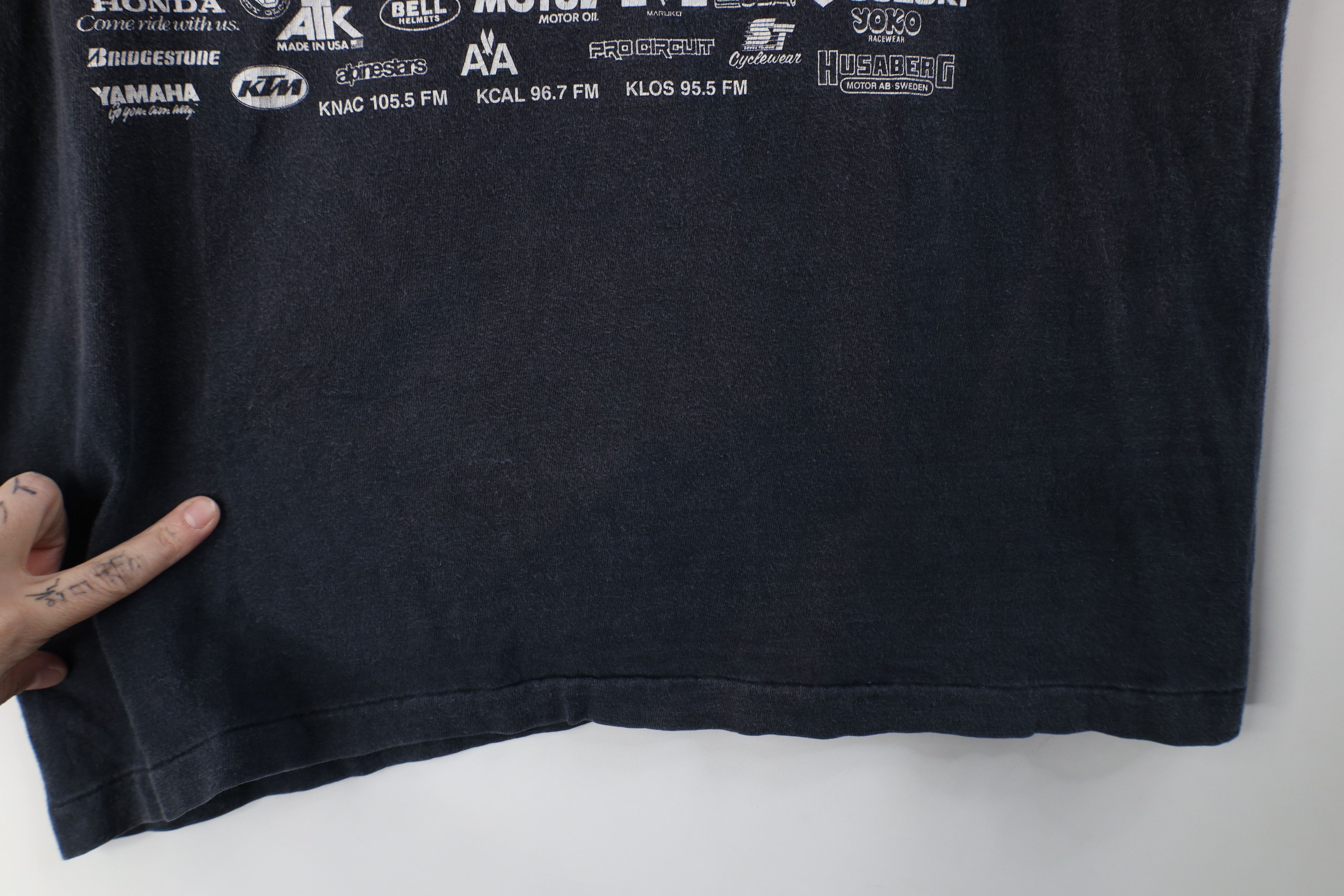 Vintage Vintage 90s Grand Prix of Motocross Racing T-Shirt USA Black Size US L / EU 52-54 / 3 - 9 Thumbnail