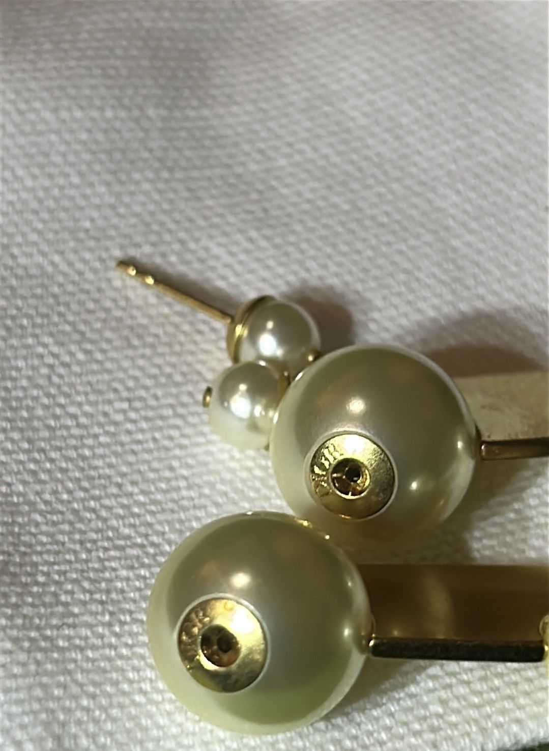Dior DIOR Tribales Earrings Gold-Finish Metal and White Resin Size ONE SIZE - 4 Thumbnail