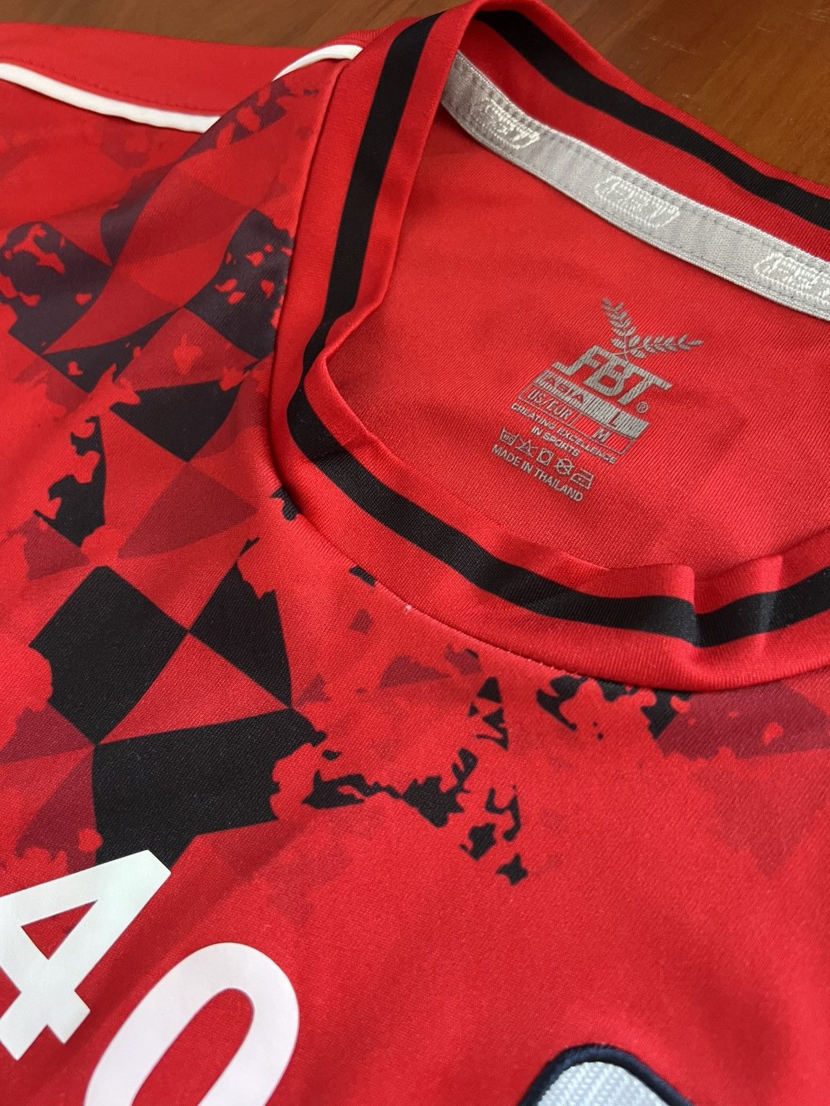 Other 2021/22 CREWE ALEXANDRA TRAINING SOCCER JERSEY SHIRT M Size US M / EU 48-50 / 2 - 13 Thumbnail