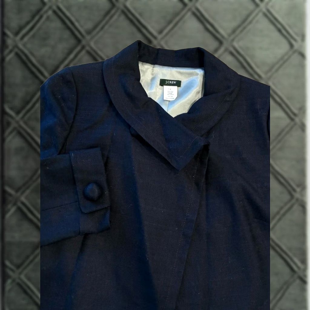 J.Crew J. Crew Blazer Women’s Aubrey Line Blend Ottoman Navy Blue Size 6 Regular Linen Blend, Basic Jacket, Navy, 6 Size M / US 6-8 / IT 42-44 - 1 Thumbnail
