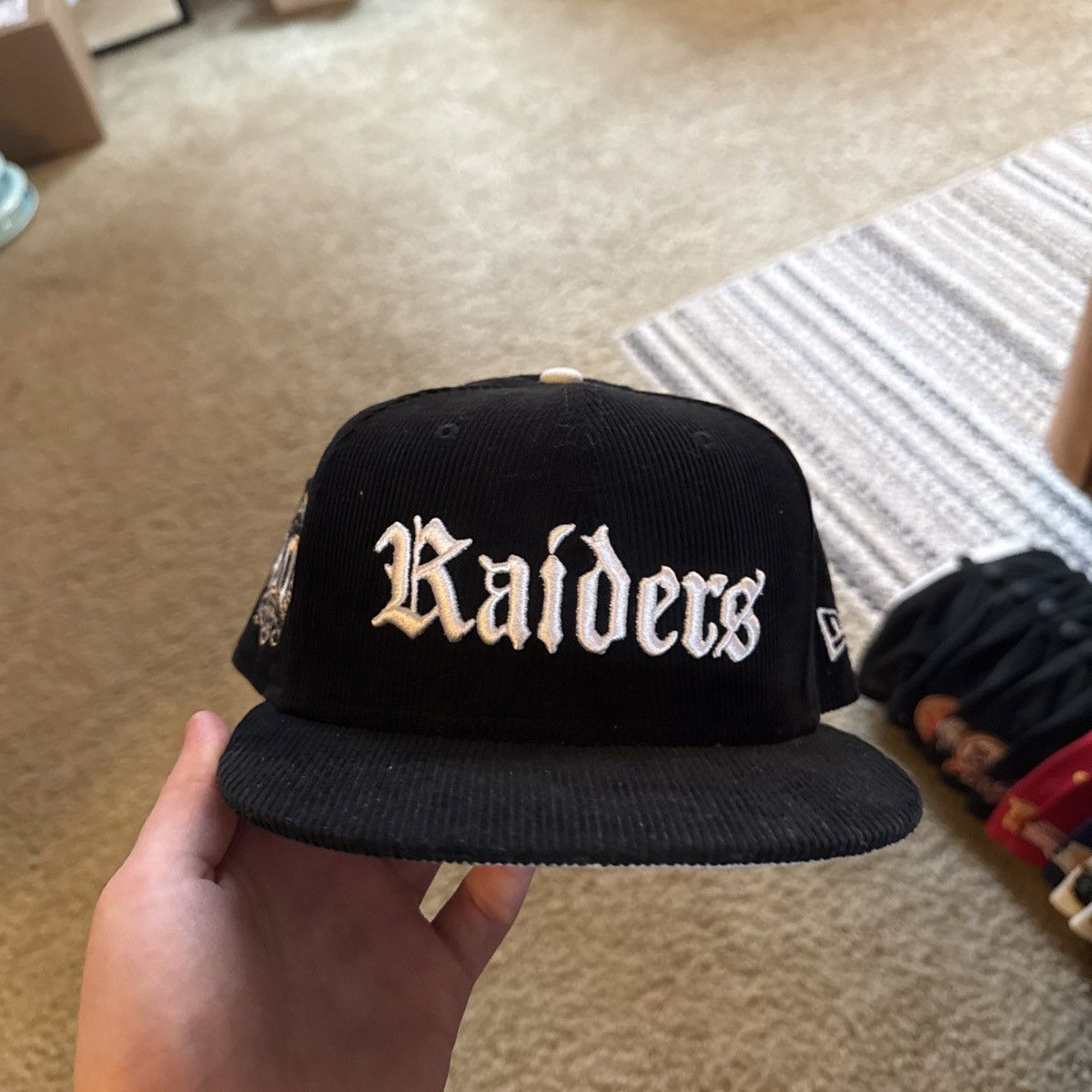 New Era 7 5/8 Raider 60th Anniversary Corduroy 59fifty Fitted Hat Size ONE SIZE - 2 Thumbnail
