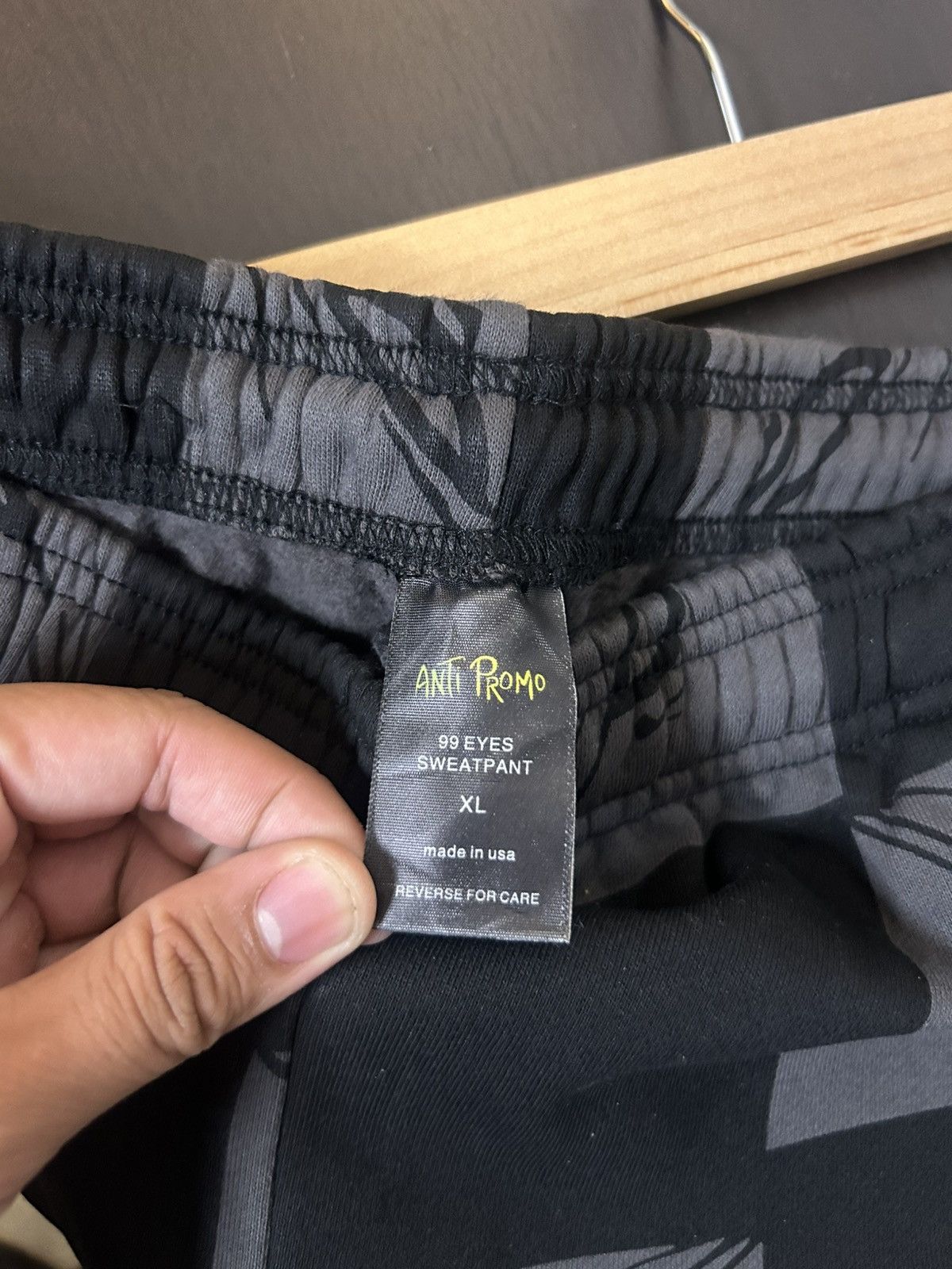Matty Boy Matty Boy 99 Eyes Black Sweatpants Size US 34 / EU 50 - 5 Thumbnail