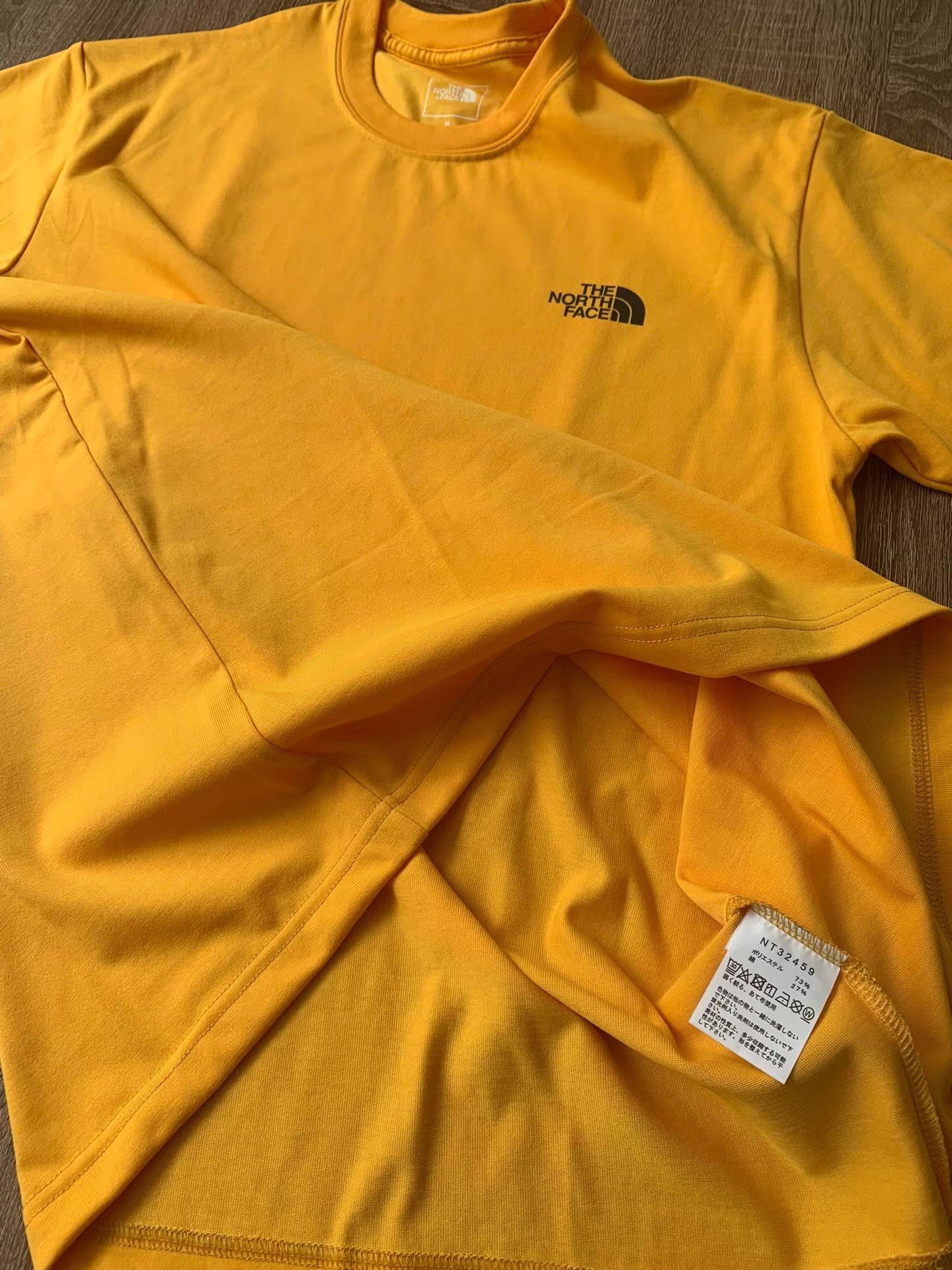 The North Face Unisex Nature Phenomenon Short Sleeve T-Shirt Ｑ22 Size US M / EU 48-50 / 2 - 3 Thumbnail