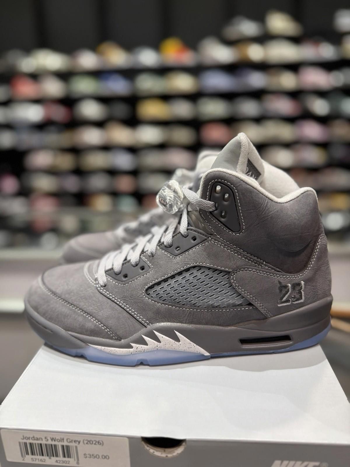 Jordan Brand Jordan Air Jordan 5 Retro DD0587-002 Wolf Grey Nubuck (13) Size US 13 / EU 46 - 10 Thumbnail