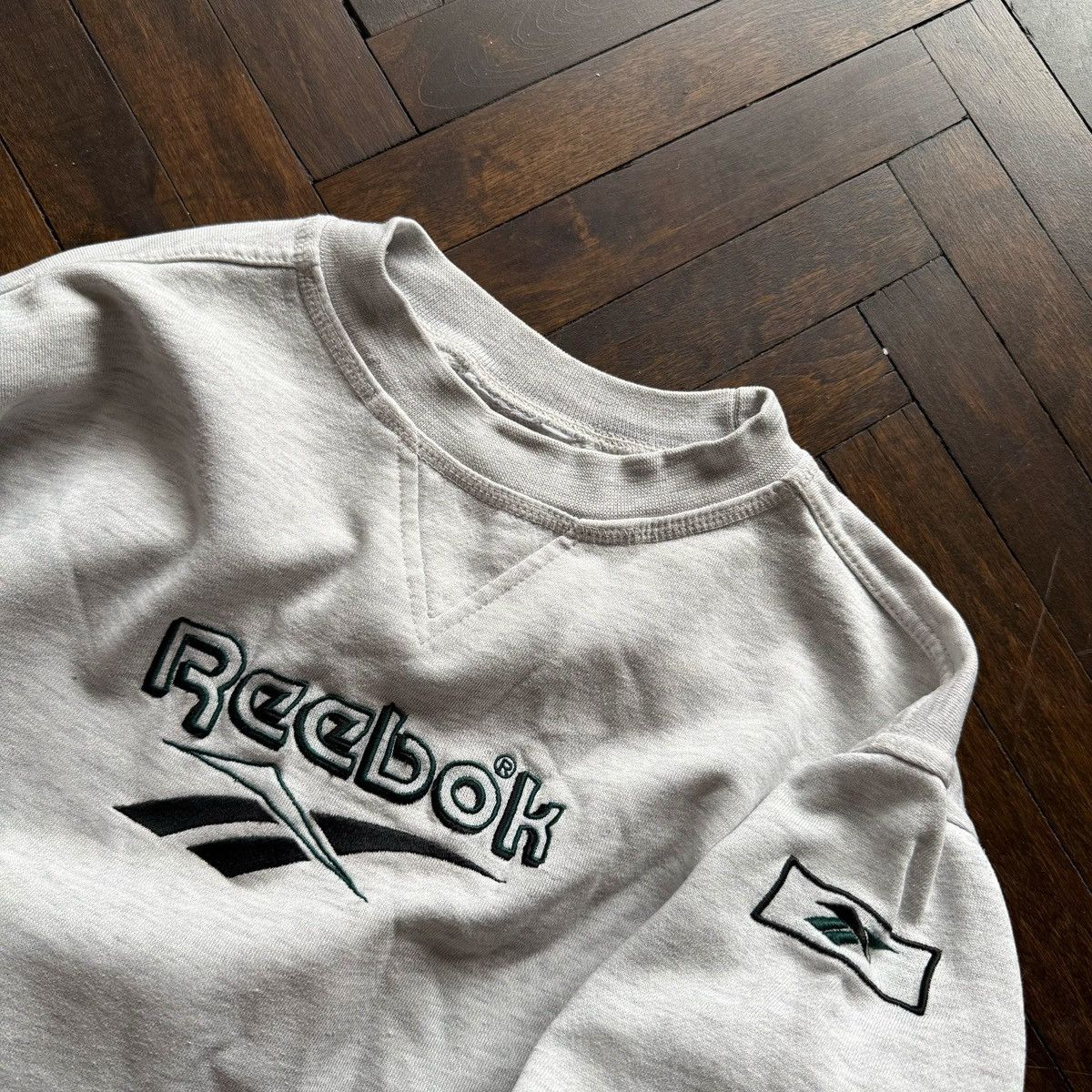 Reebok Reebok Mens Gray Sweatshirt Vintage 90s 00s Embroidered Logo Size US XS / EU 42 / 0 - 3 Thumbnail