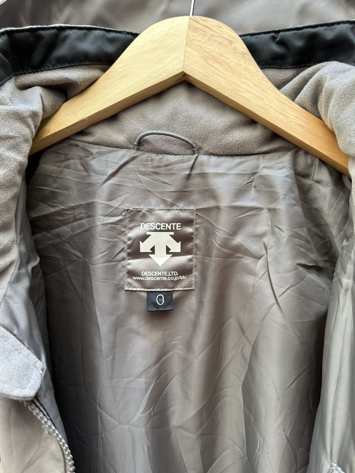 Descente Vintage Descente Expert Sking Jacket Size US L / EU 52-54 / 3 - 5 Thumbnail