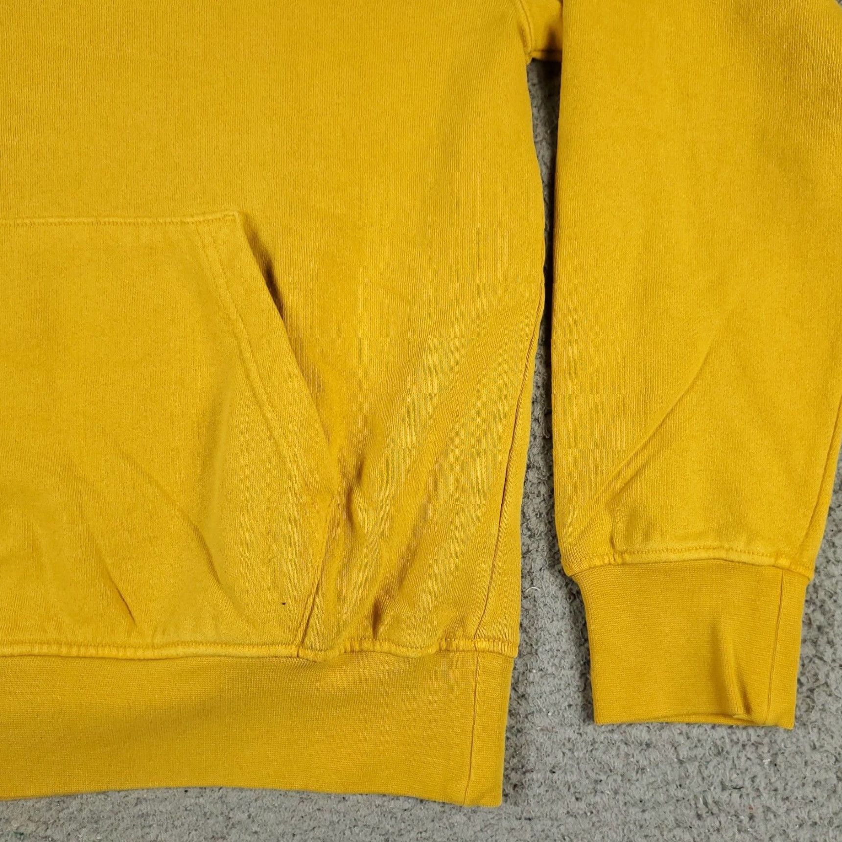 Jordan Brand Jordan Sweater Mens Size Small Yellow Jumpman Pullover Hoodie Long Sleeve Size US S / EU 44-46 / 1 - 4 Thumbnail